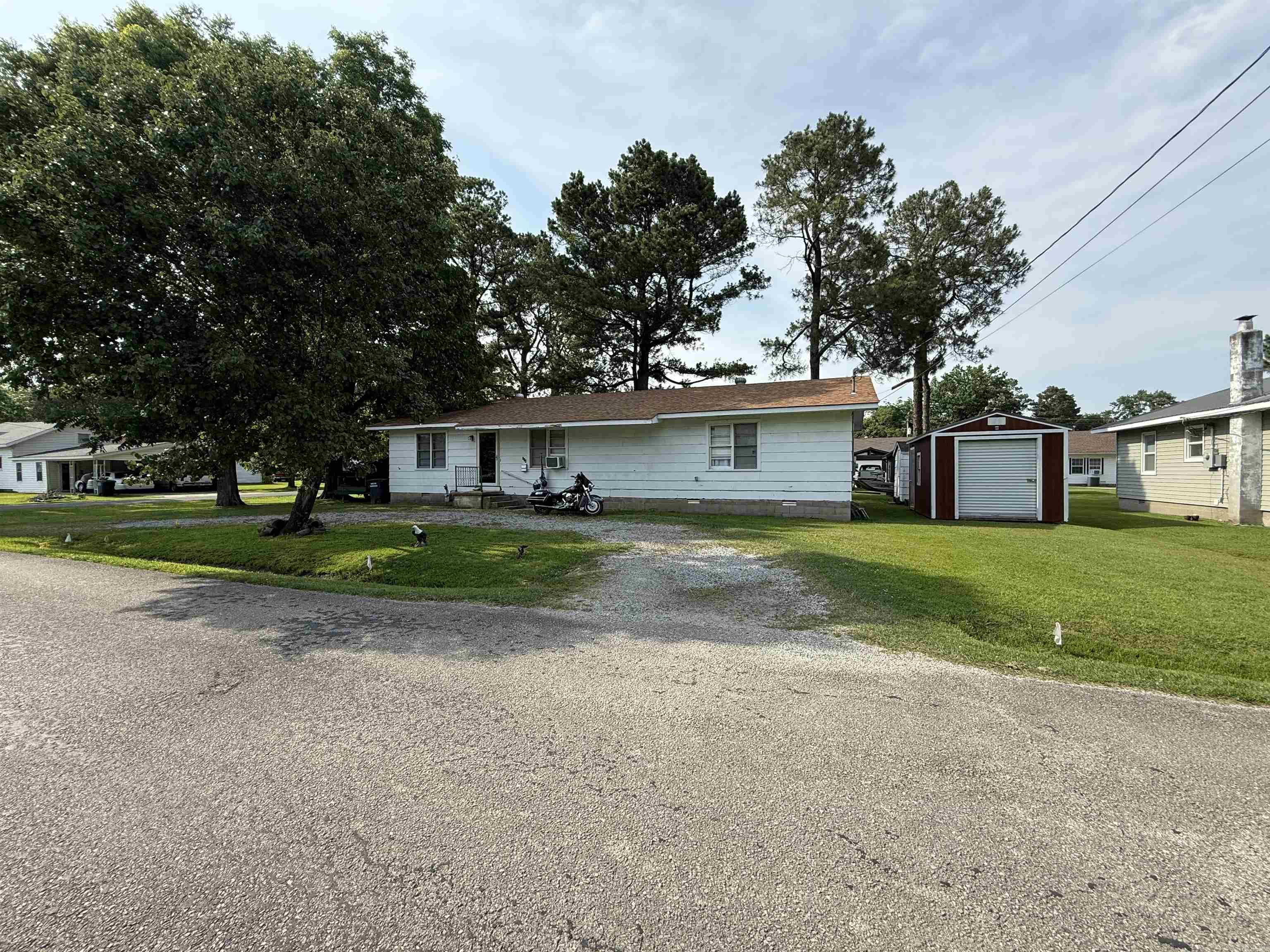710 E Jackson  Piggott, AR