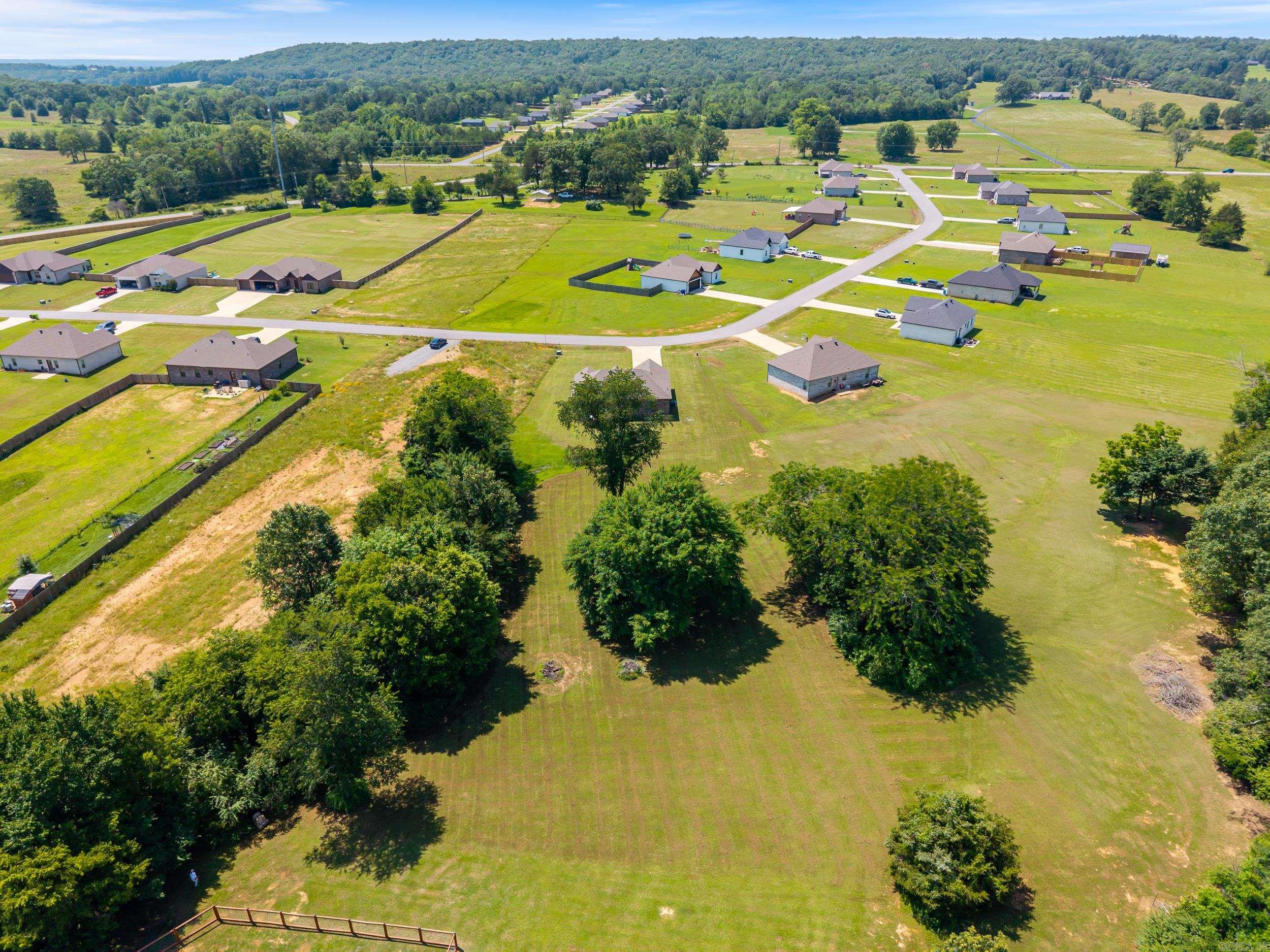 26 Edward Way  Greenbrier, AR