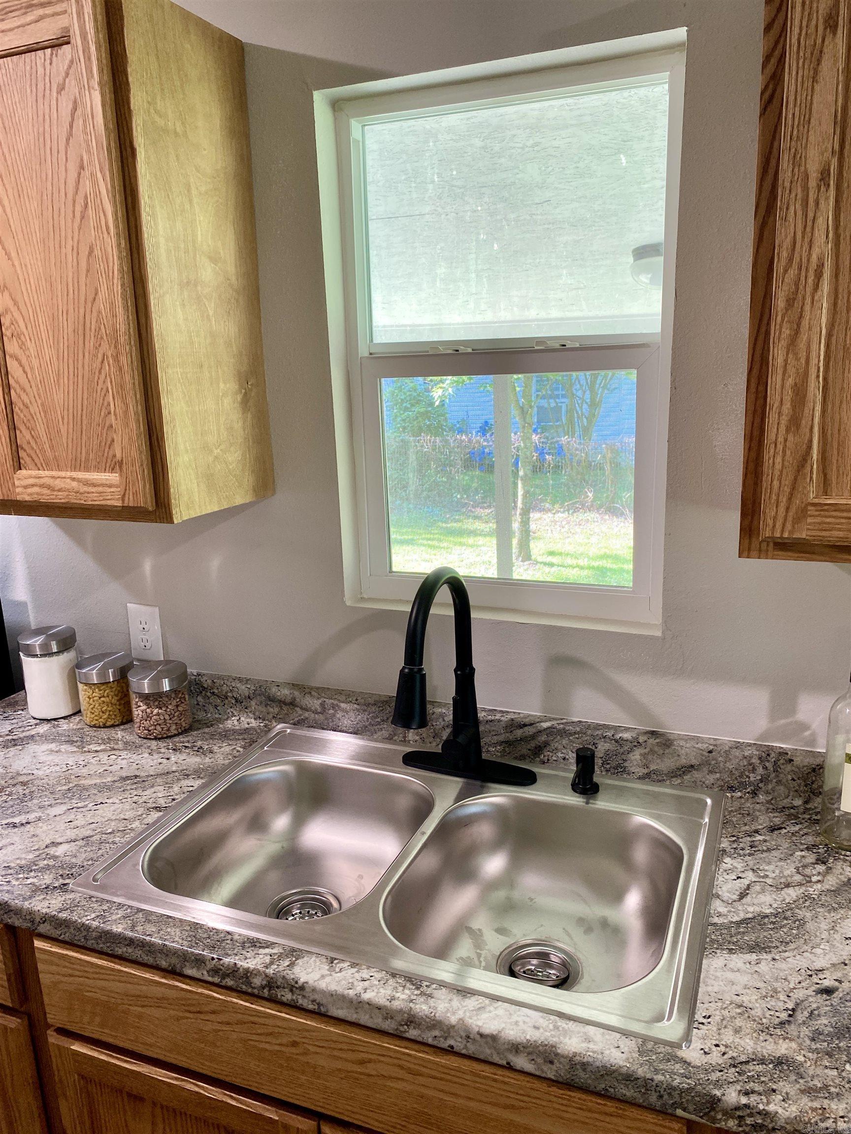 103 S 7th  Coal Hill, AR