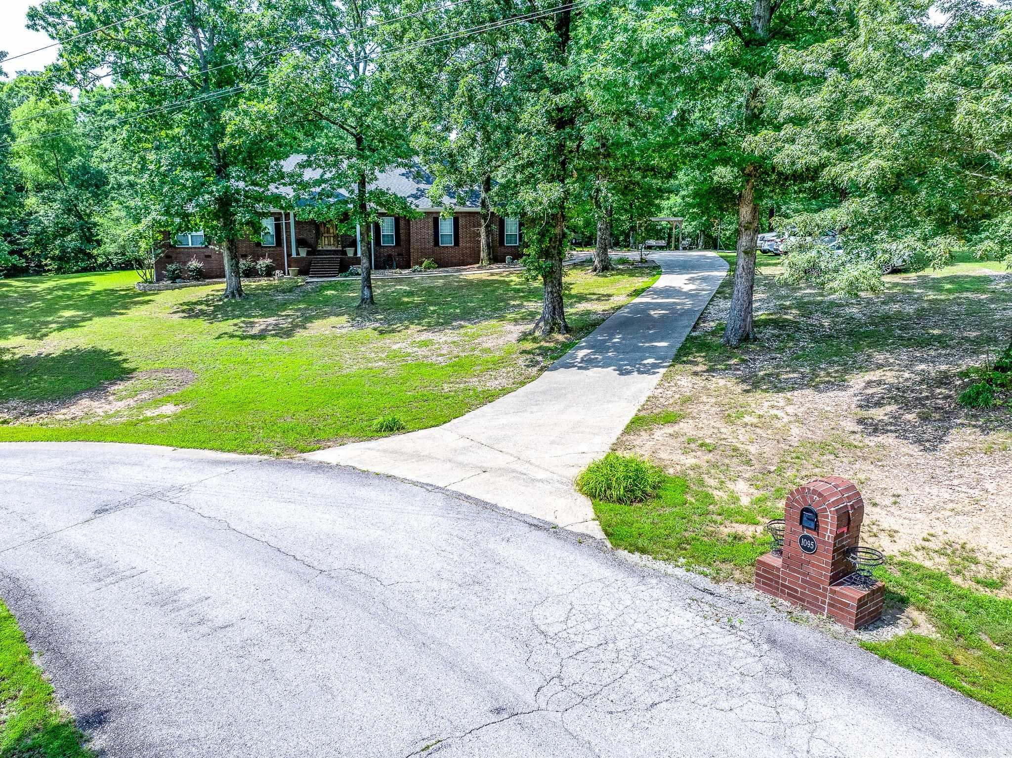 1095 Blue Grass  Benton, AR