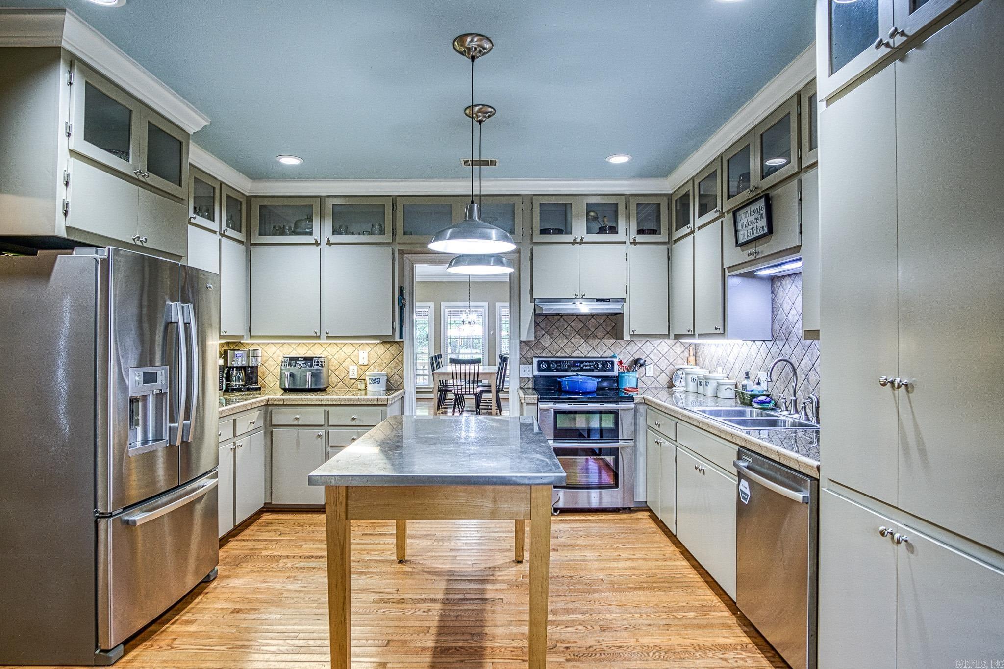 1095 Blue Grass  Benton, AR