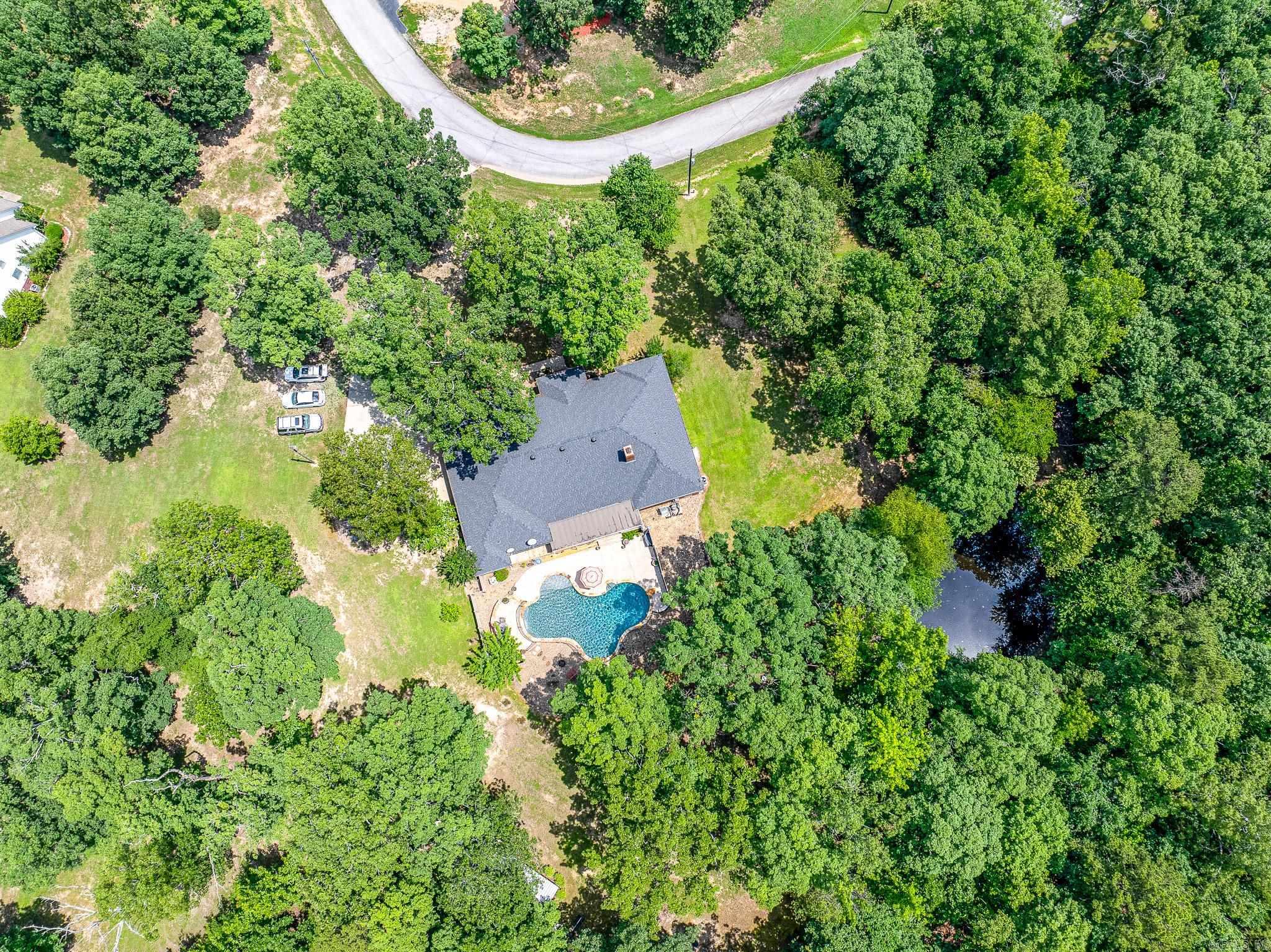 1095 Blue Grass  Benton, AR