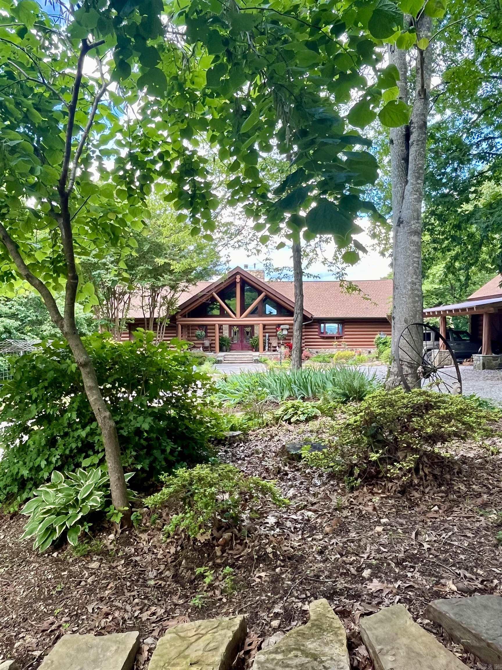 1370 Holmes Rd  Mountain View, AR
