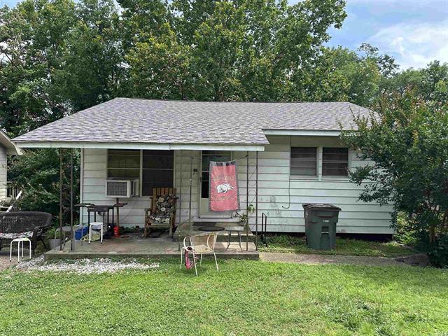 109  Harvard  Hot Springs, AR