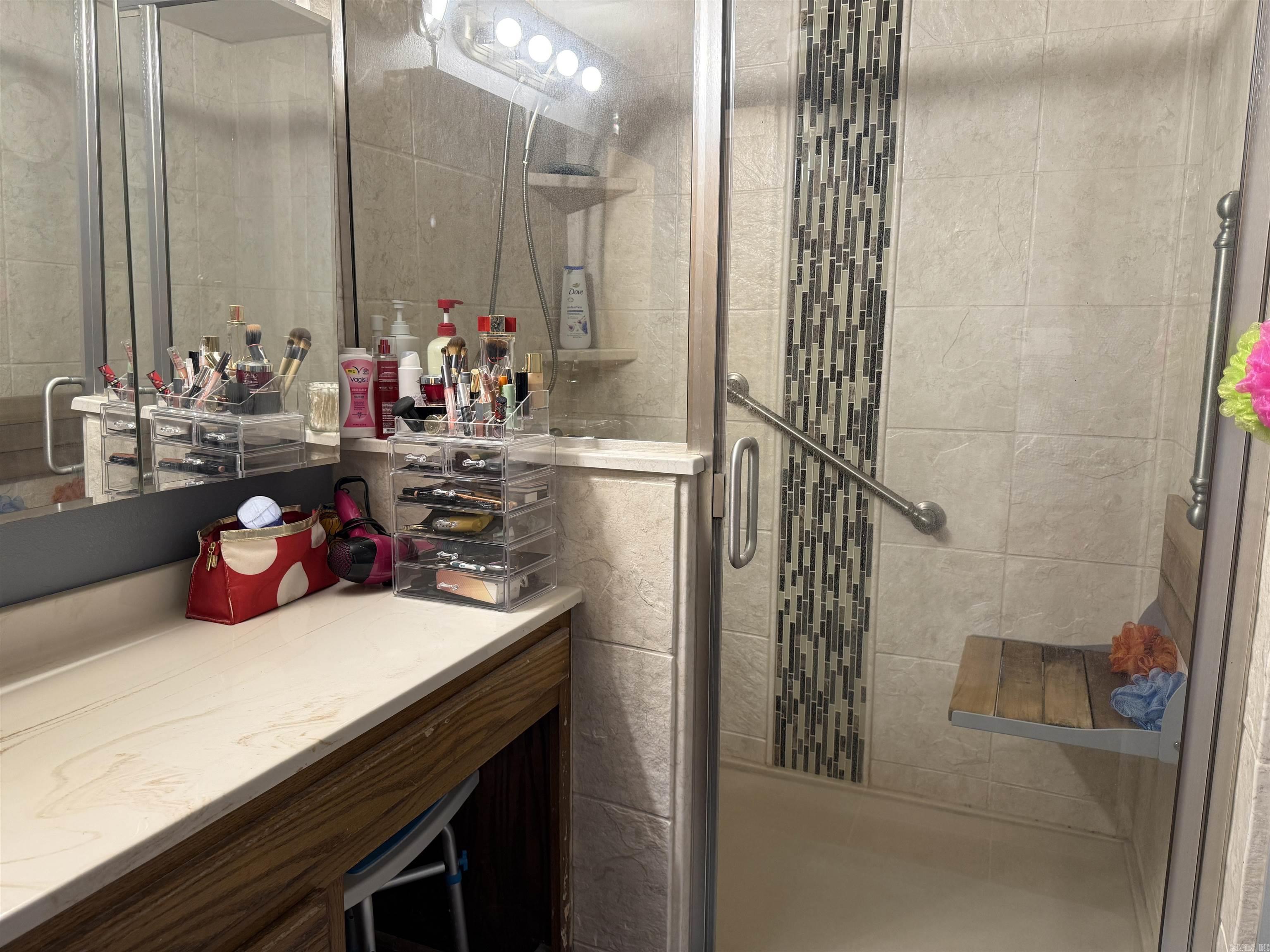 21722 Scott East End  Hensley, AR