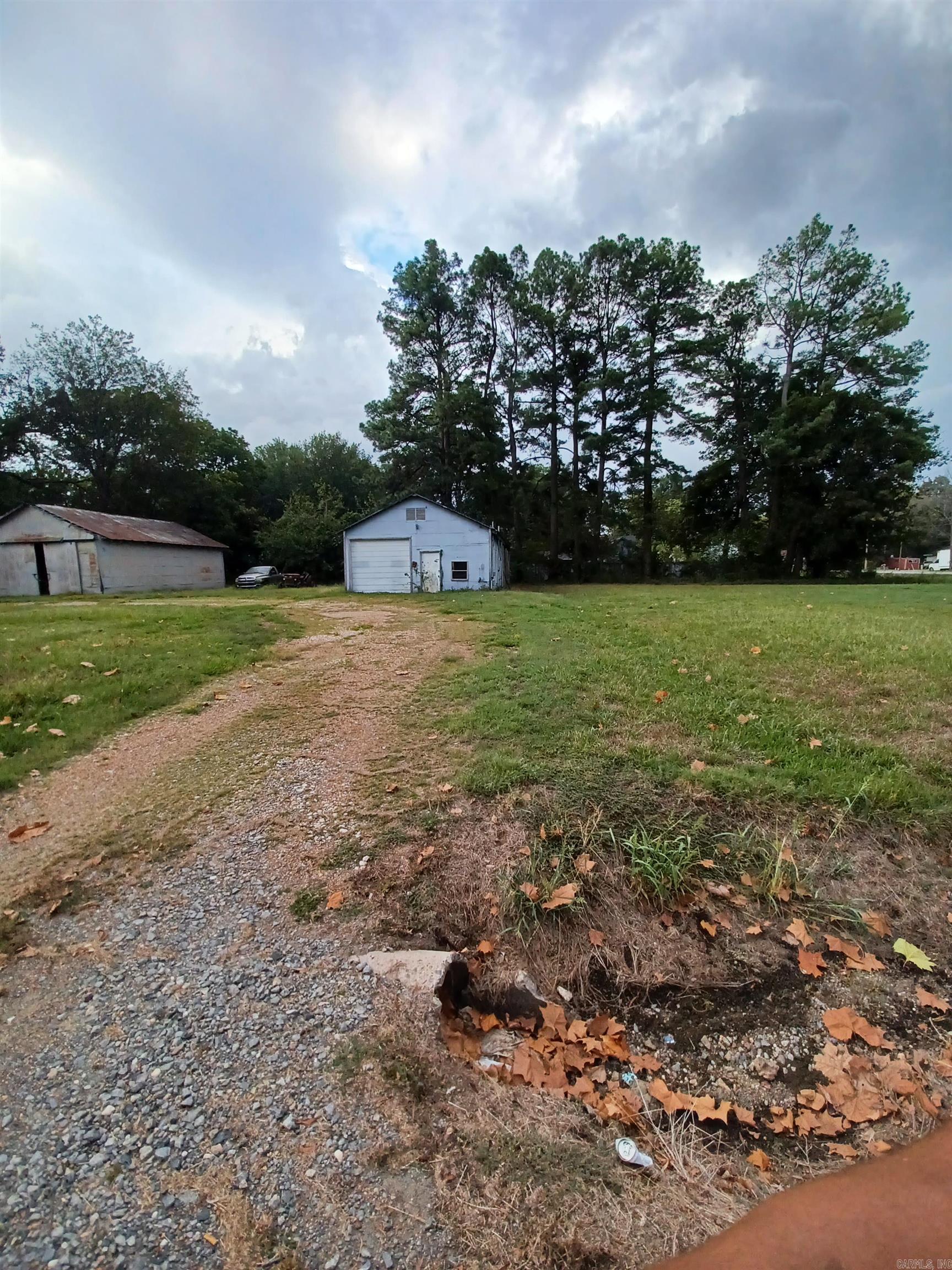 417/419 W 2nd  Stuttgart, AR
