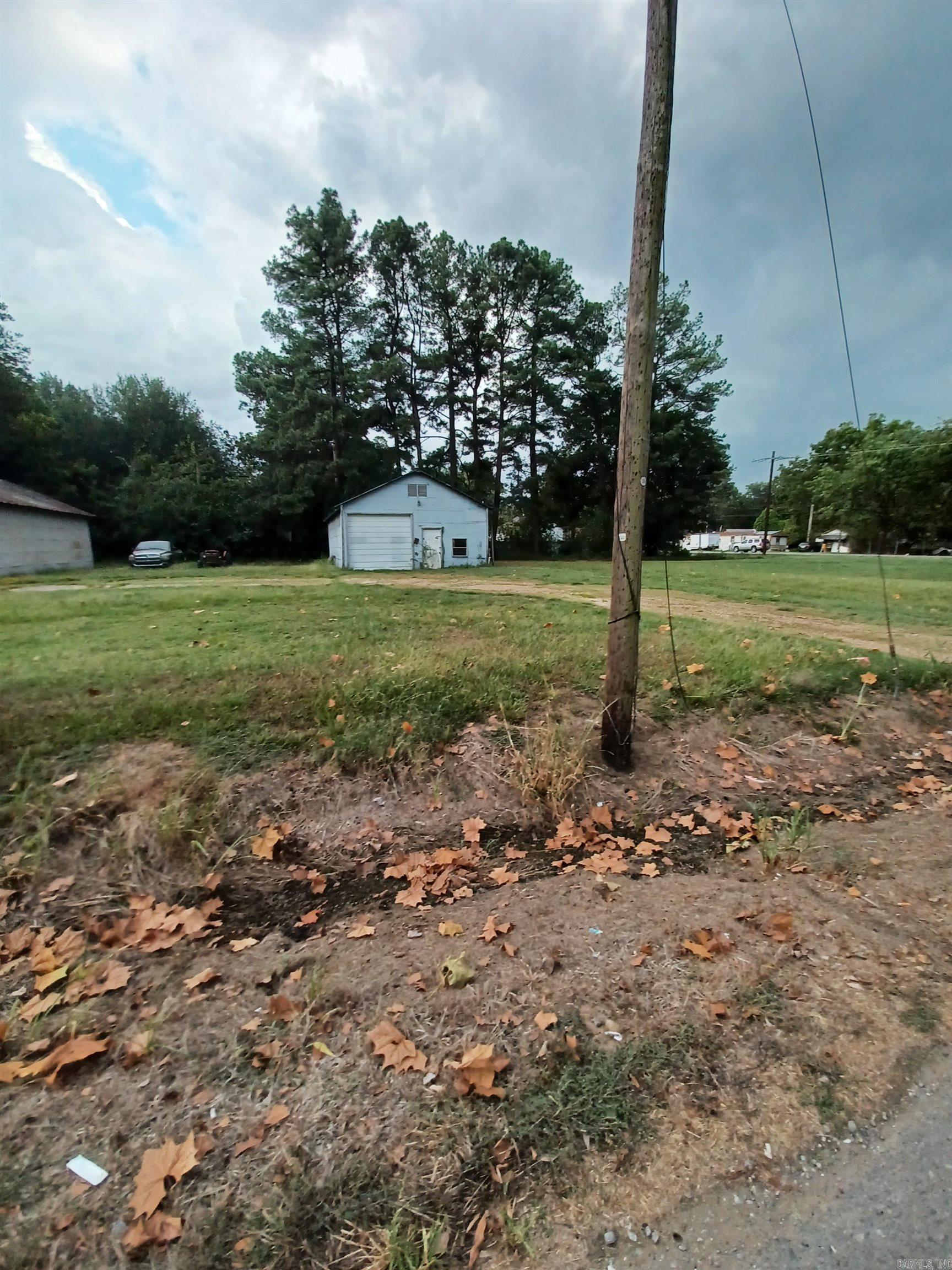 417/419 W 2nd  Stuttgart, AR