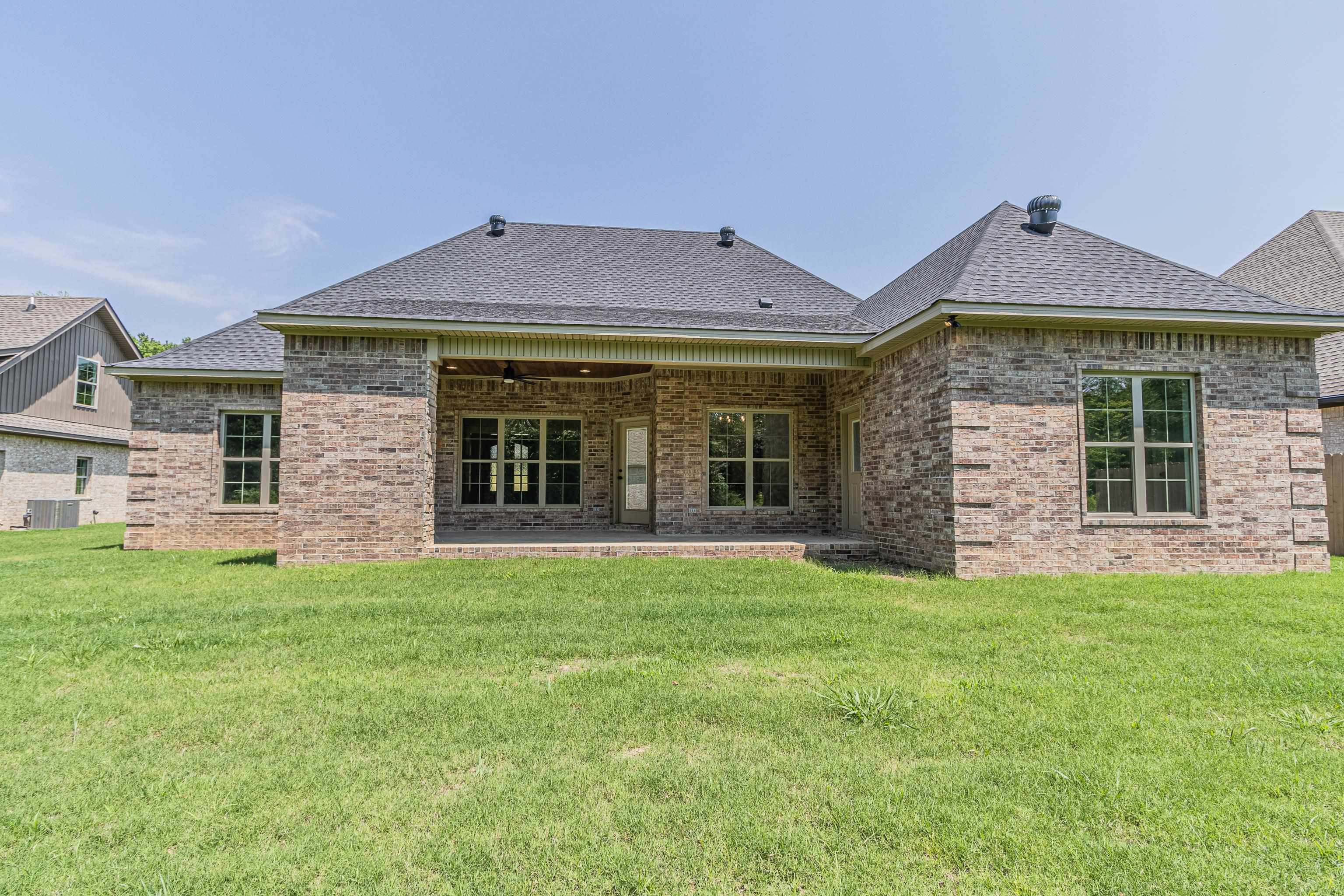 3023 BRIANNA DR.  Jonesboro, AR