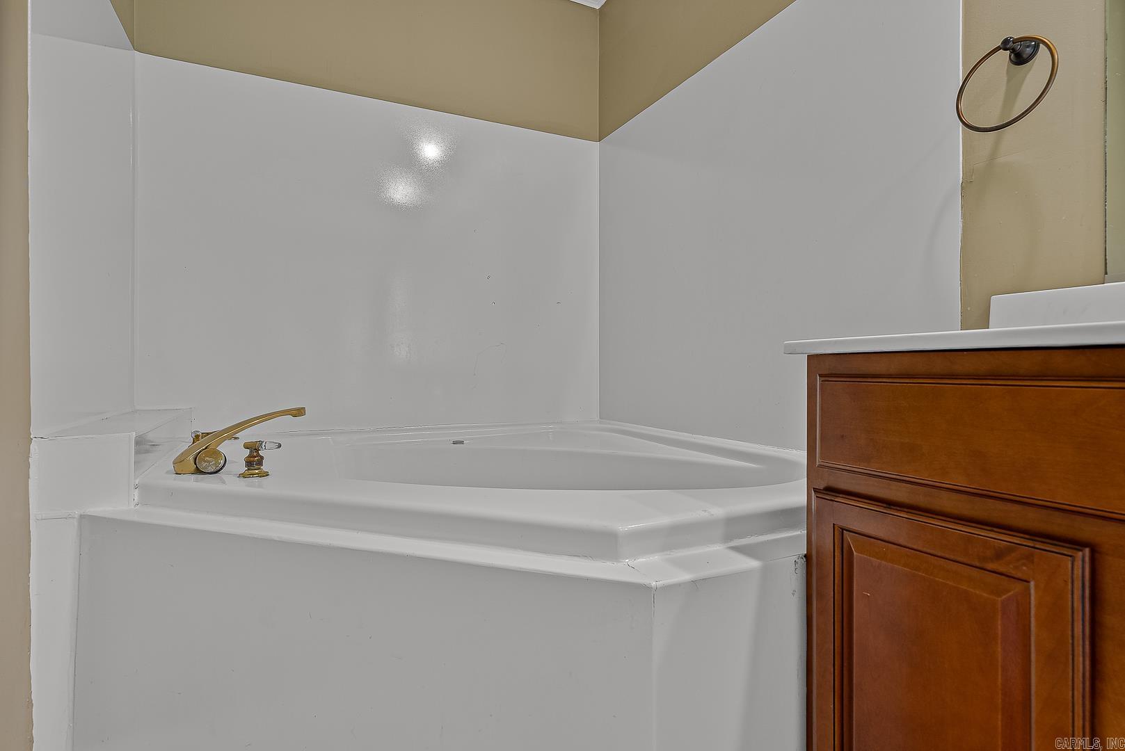 223 County Road 122  Bono, AR