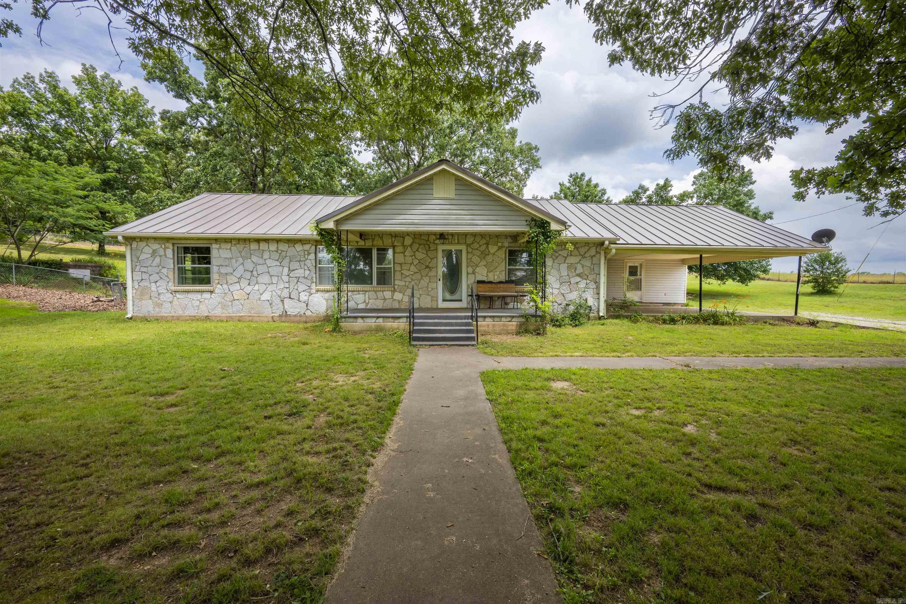 250 Shamrock Lane  Sulphur Rock, AR
