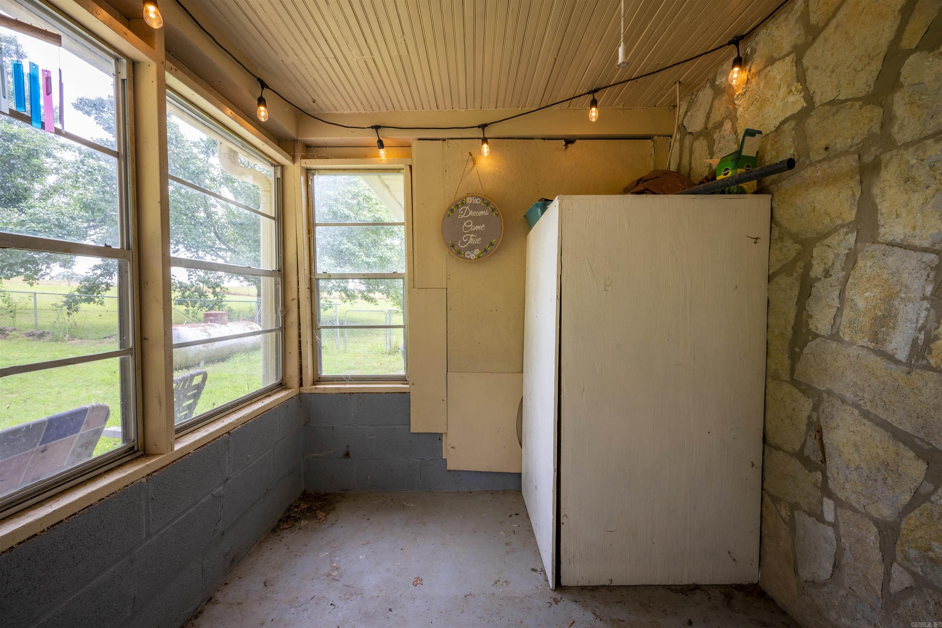 250 Shamrock Lane  Sulphur Rock, AR
