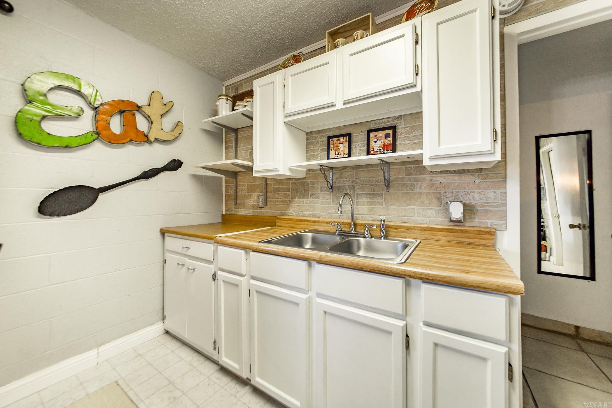 358 Buccaneer  Hot Springs, AR