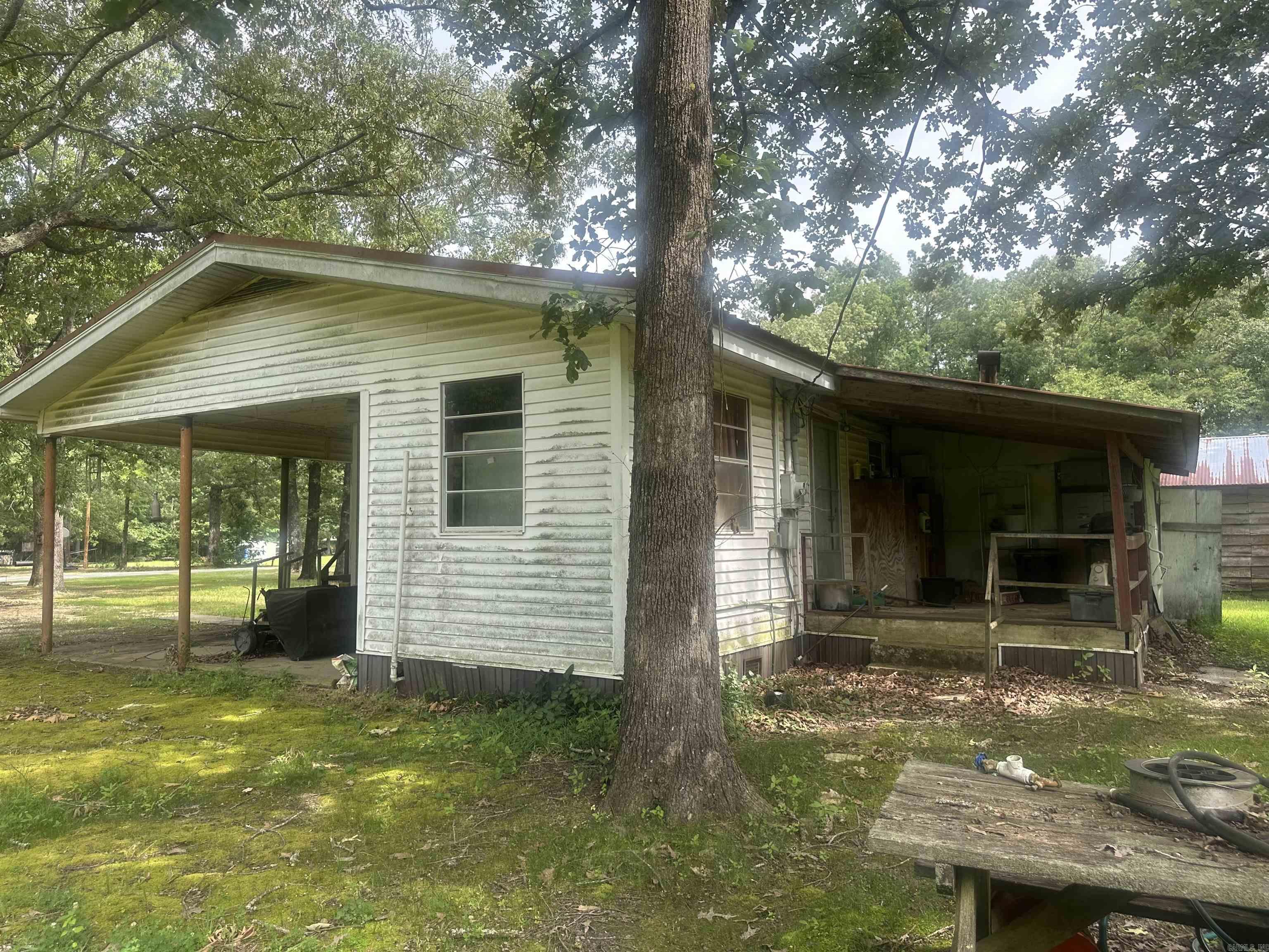90 Red Oak  Rison, AR