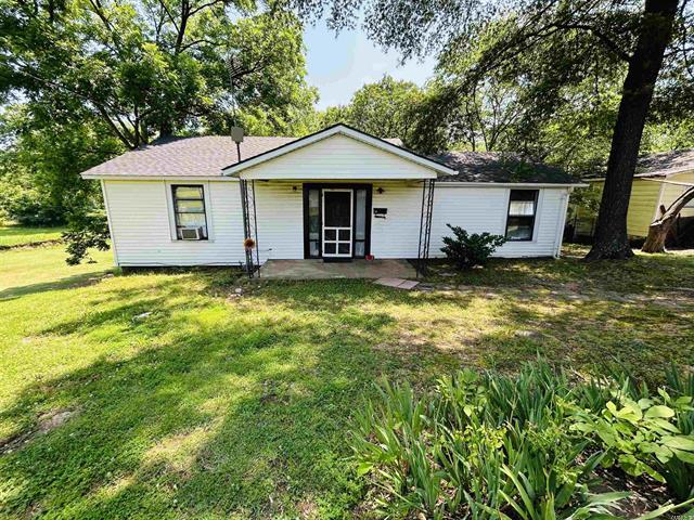 110  Saint Vincent St.  Morrilton, AR