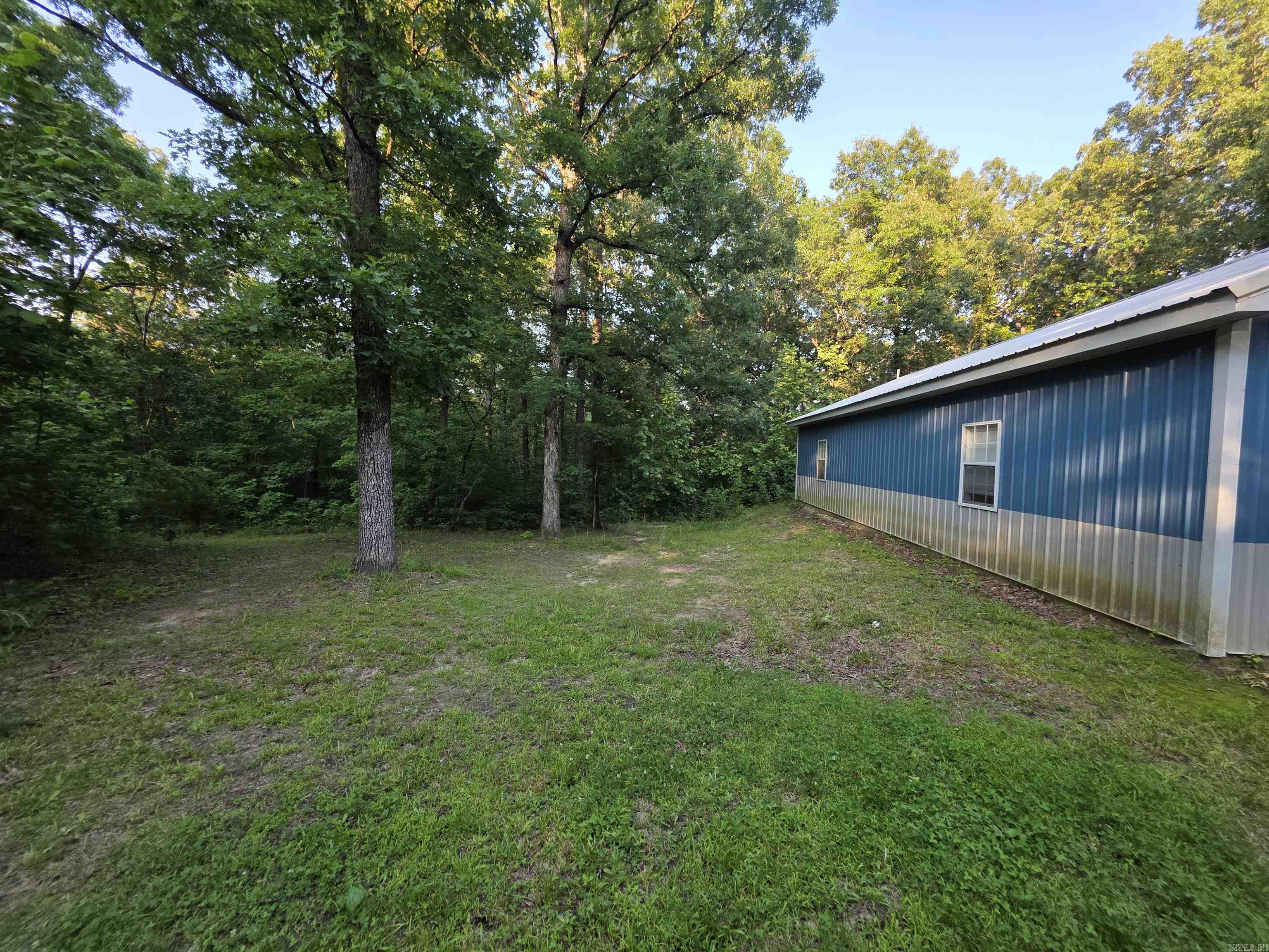 220 Hopewell Hollow RD  Norfork, AR