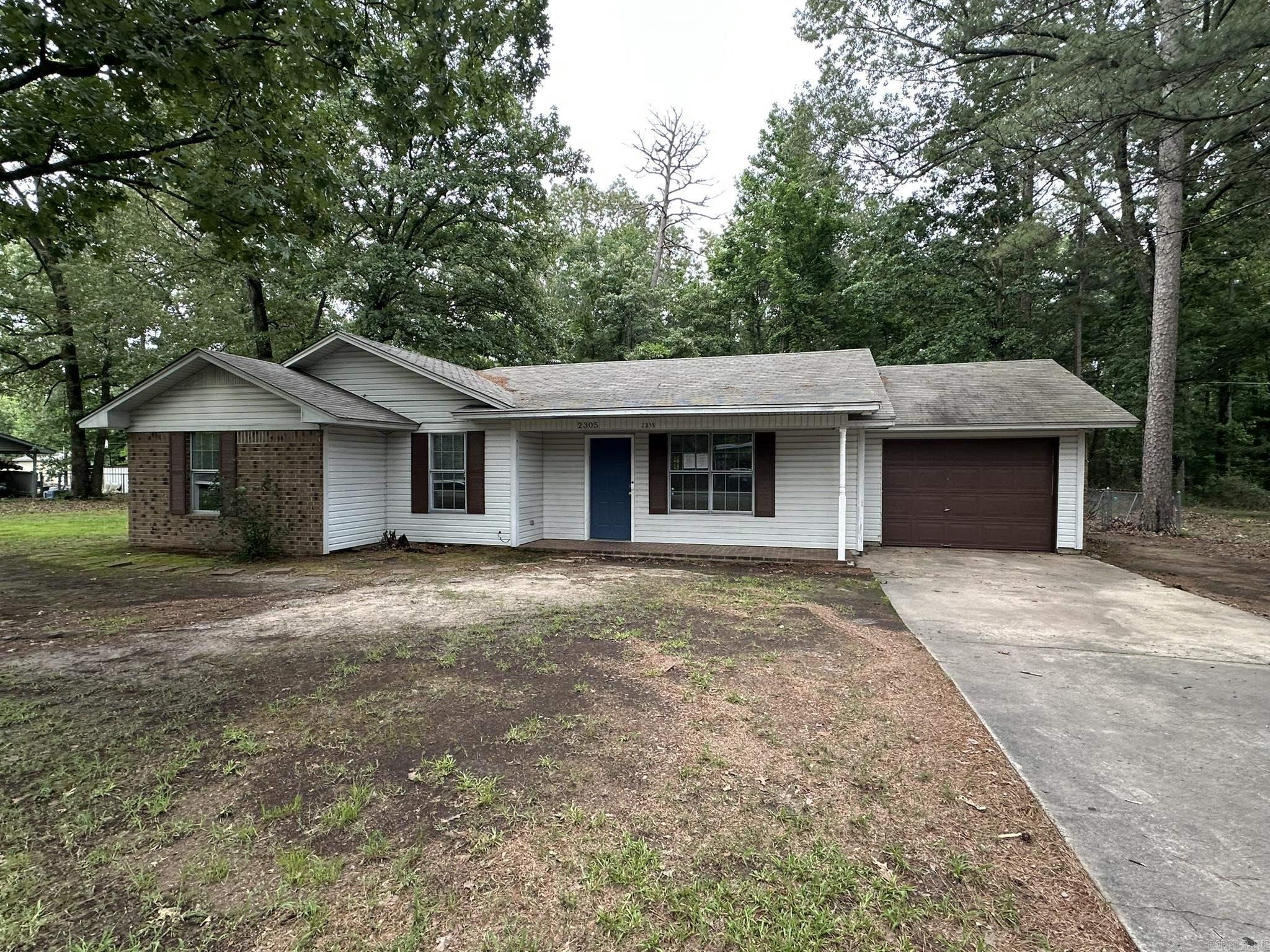 2305 Betty  White Hall, AR