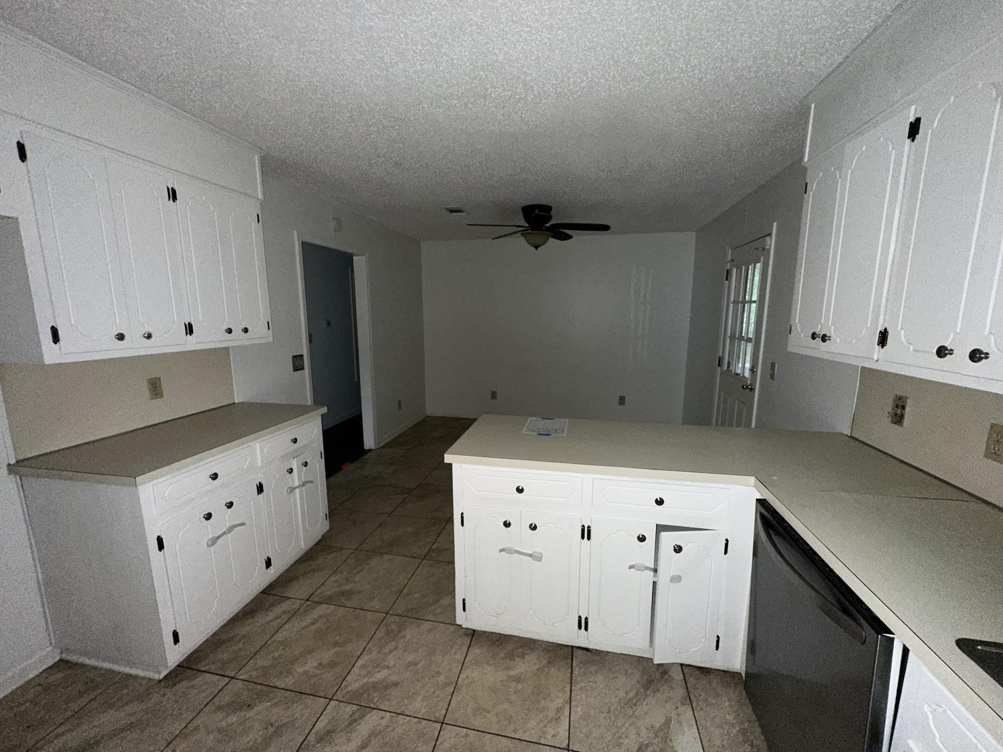 2305 Betty  White Hall, AR