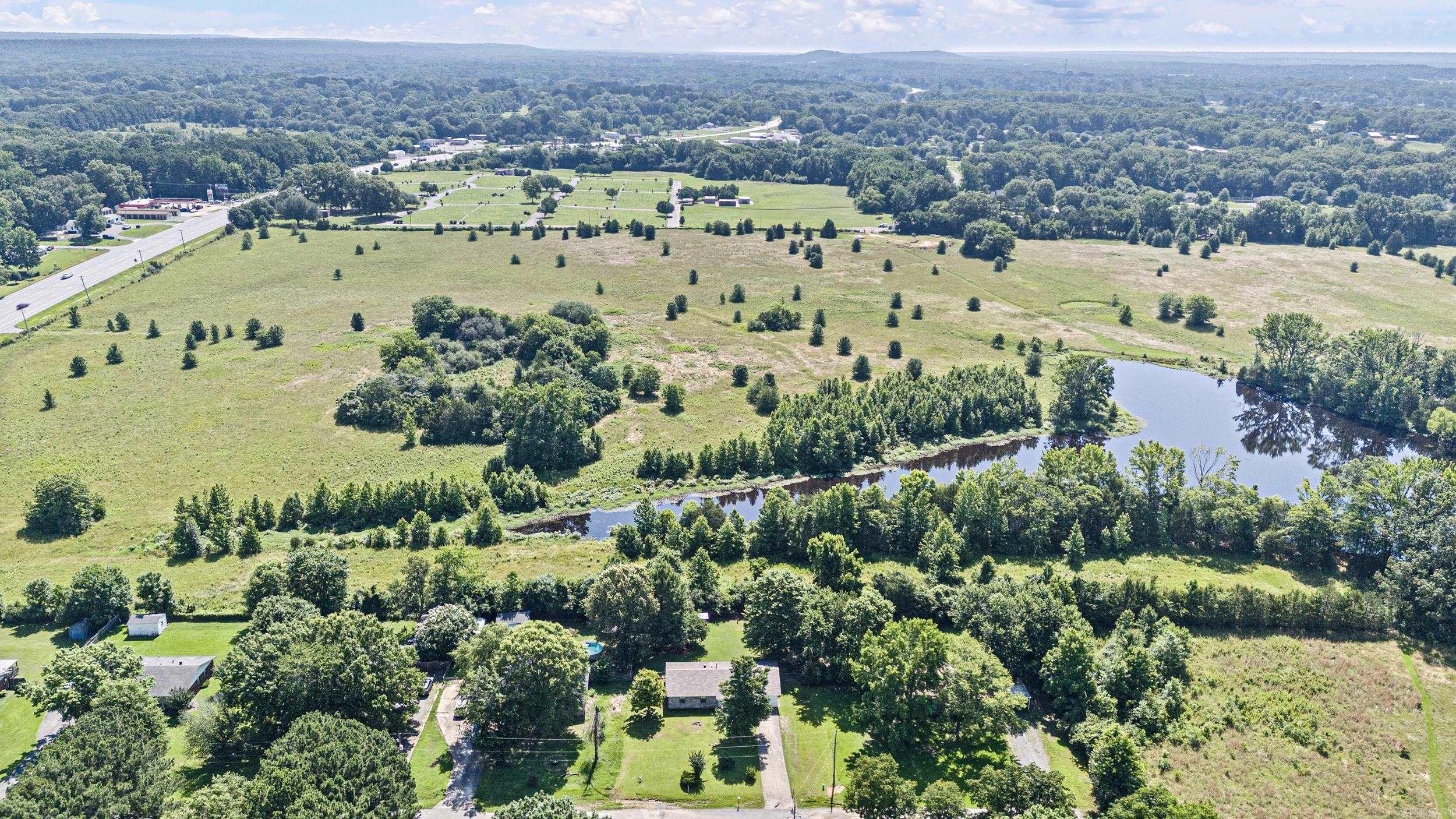 24 Foxmoor  Conway, AR
