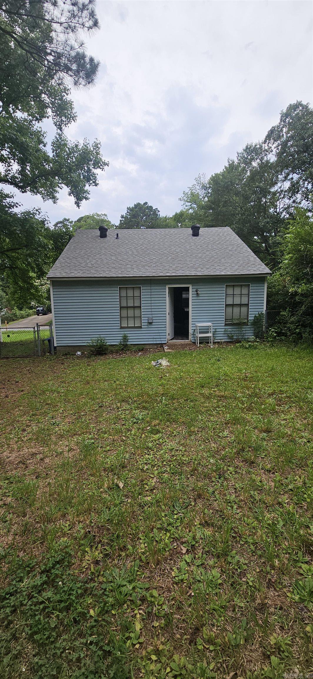 3219 Holt  Little Rock, AR