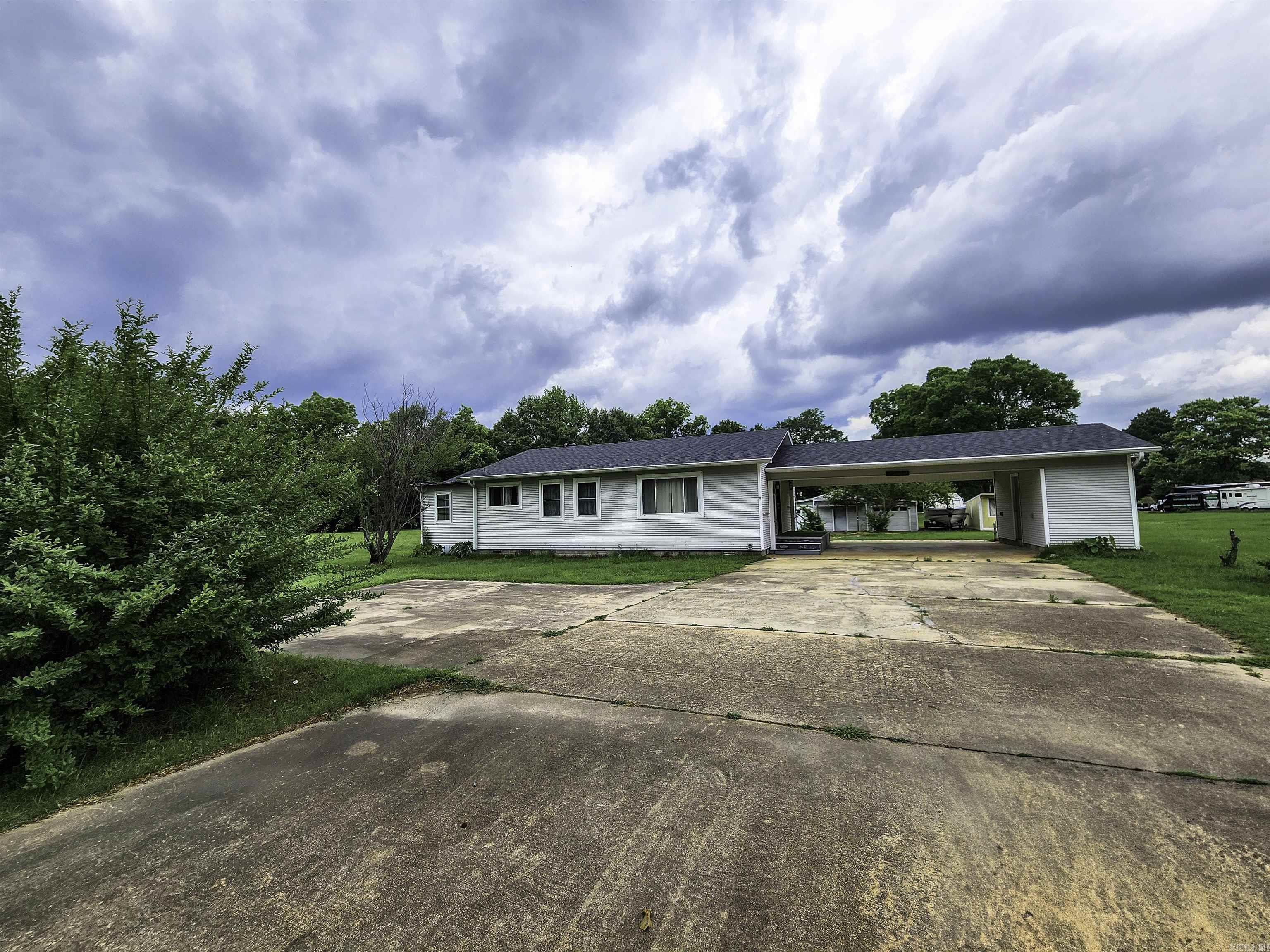 7309 Faulkner Lake  North Little Rock, AR