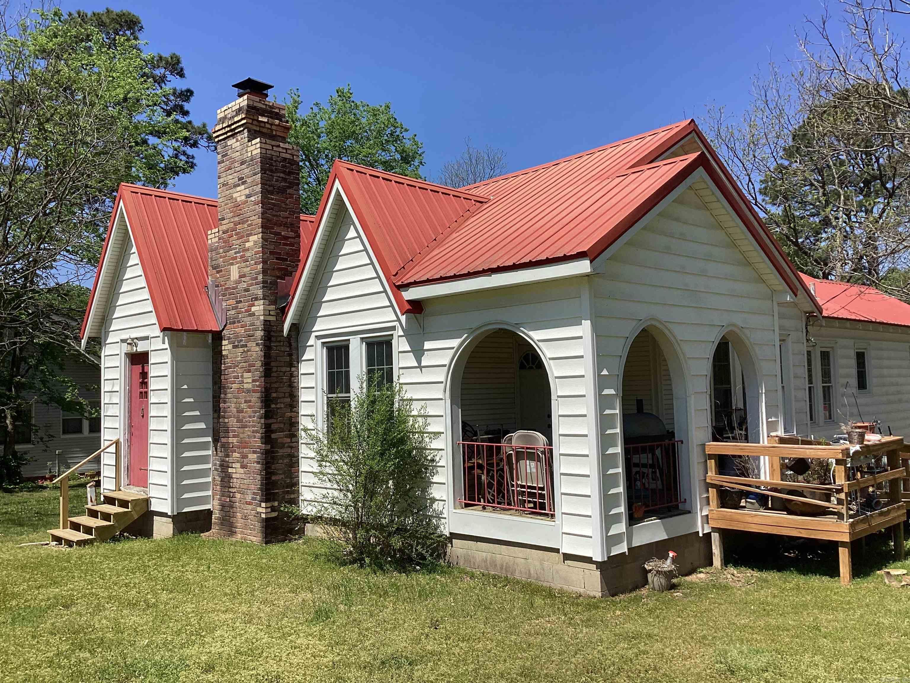 625 E Main  Prescott, AR