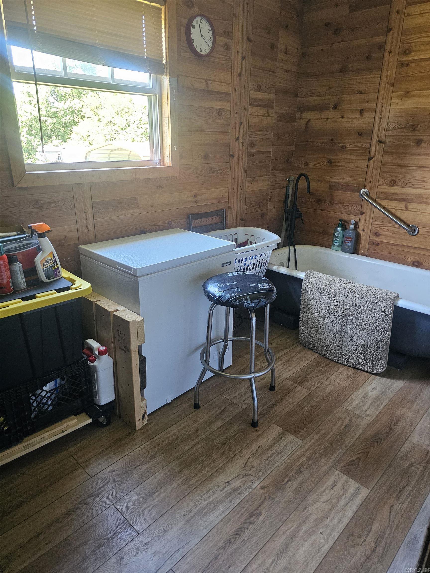 178 Reames Rd  Romance, AR
