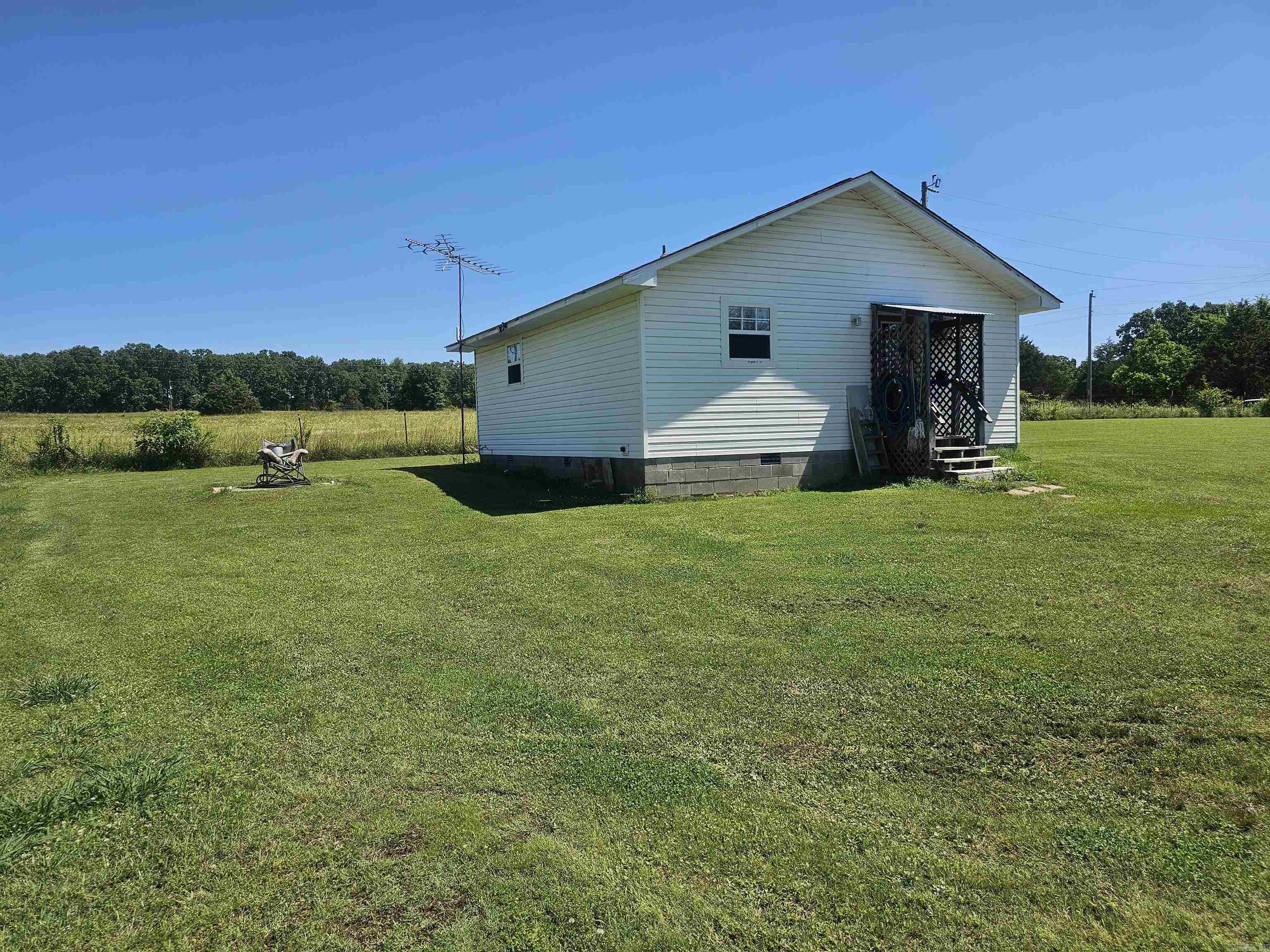 178 Reames Rd  Romance, AR