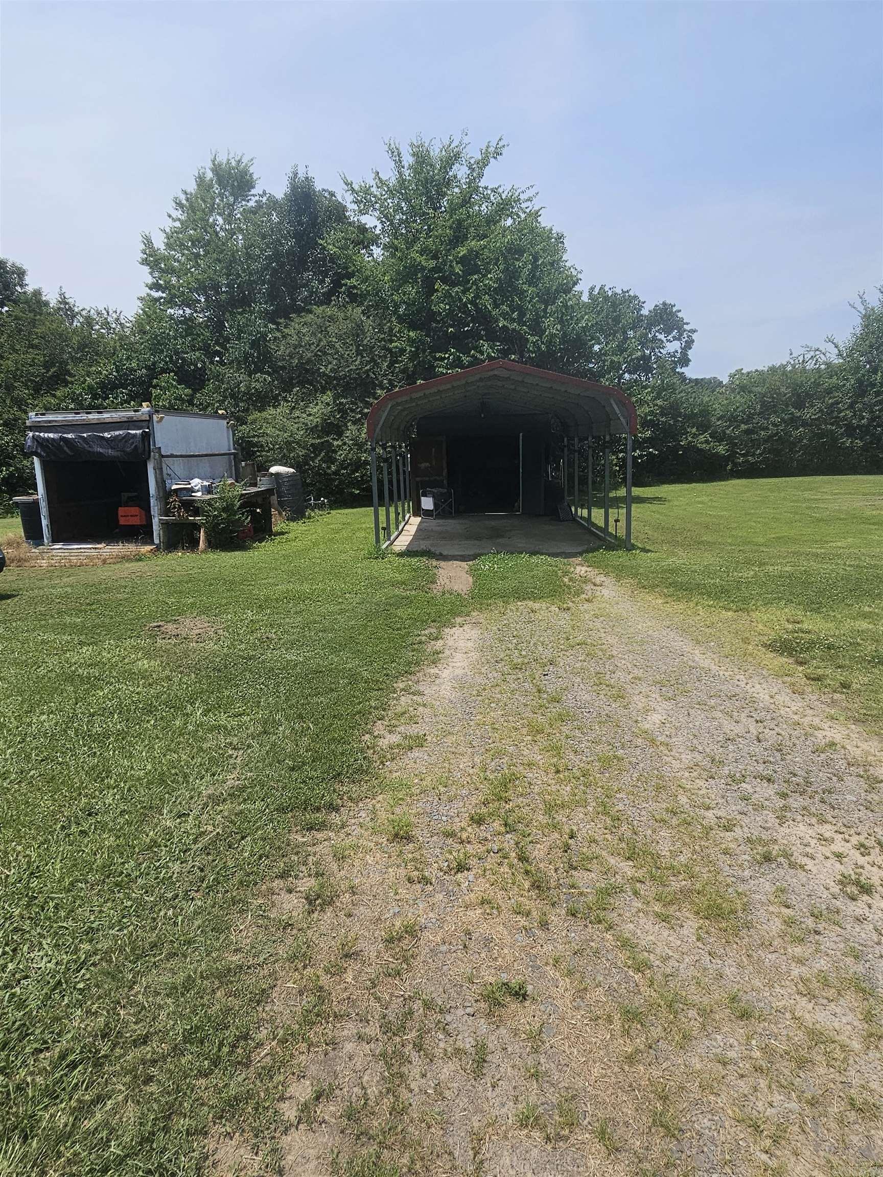 178 Reames Rd  Romance, AR
