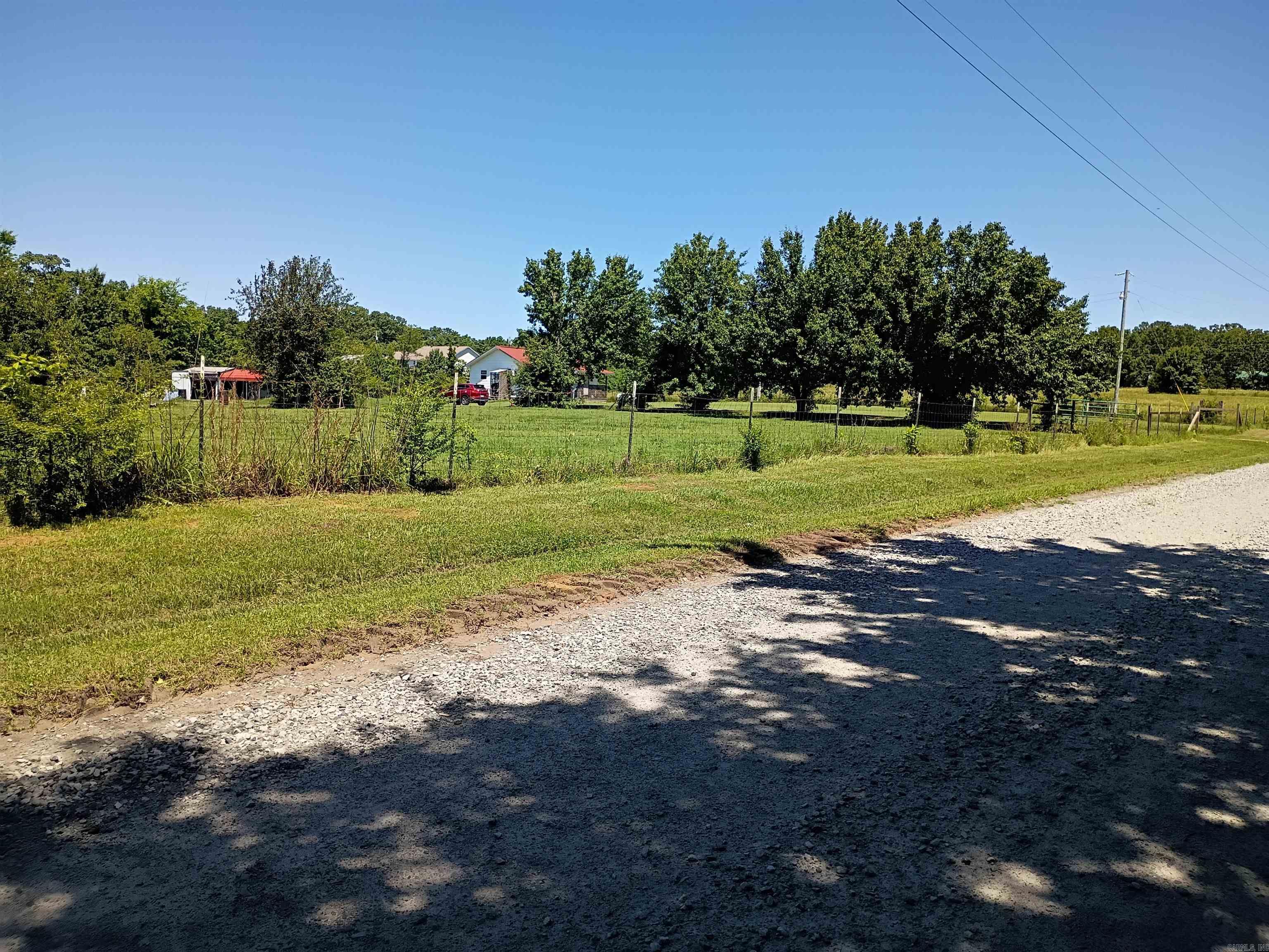 178 Reames Rd  Romance, AR