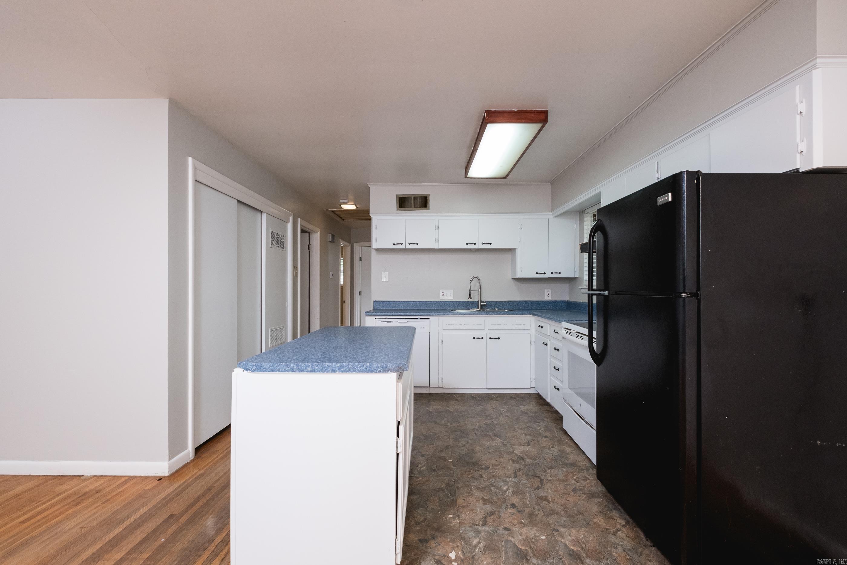 7001 Burton  Little Rock, AR