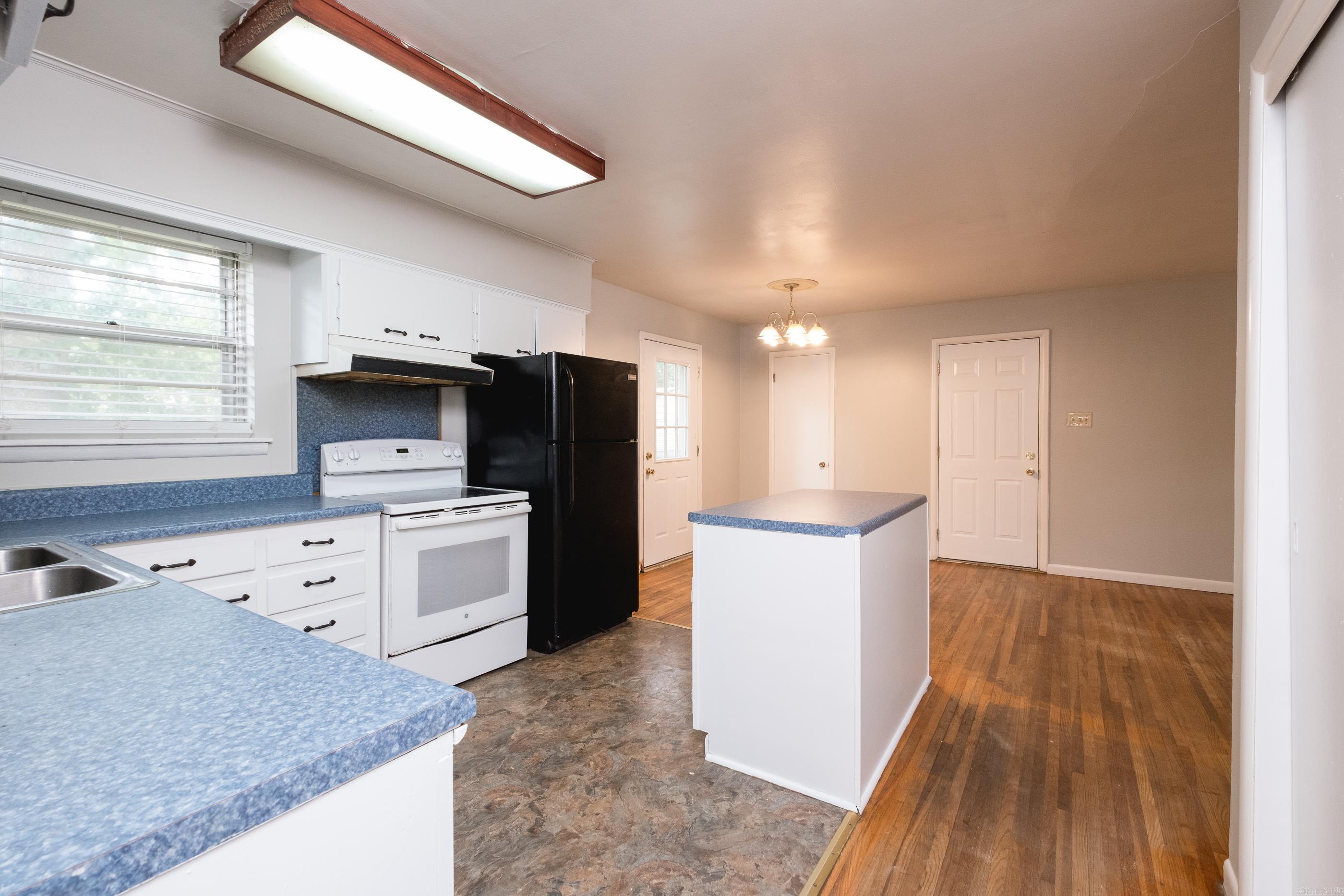 7001 Burton  Little Rock, AR