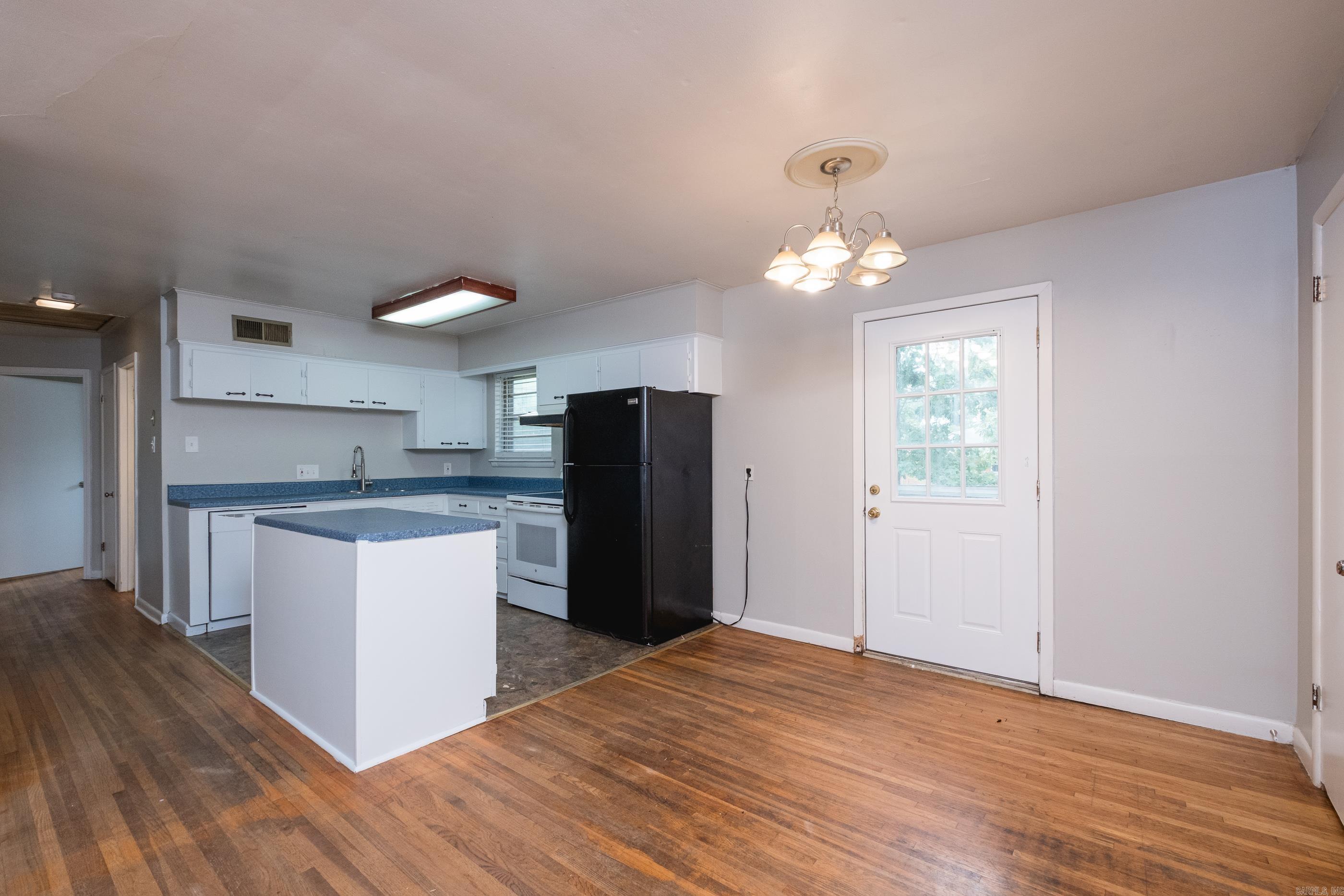7001 Burton  Little Rock, AR
