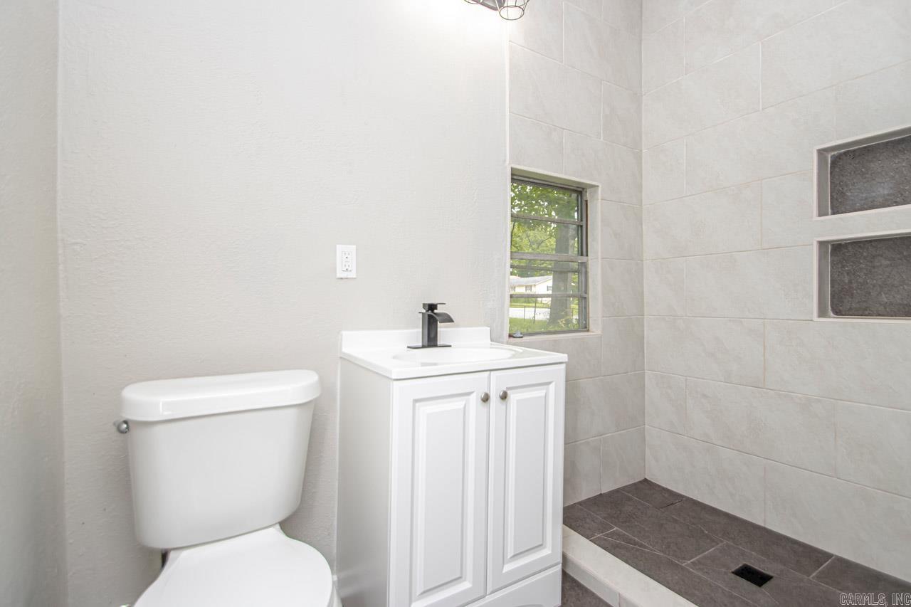 2708 Rock  Little Rock, AR