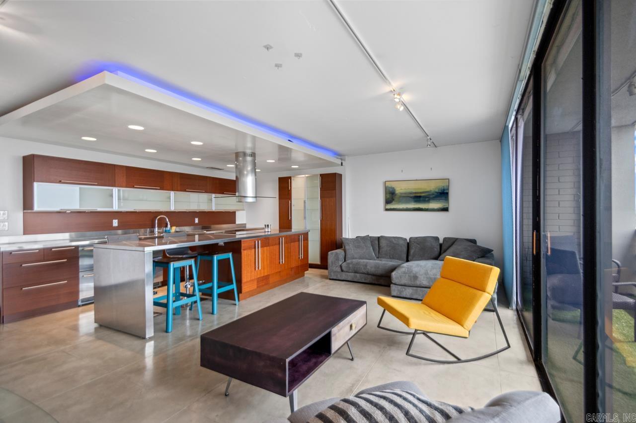 700 E 9th Apt 12J  Little Rock, AR