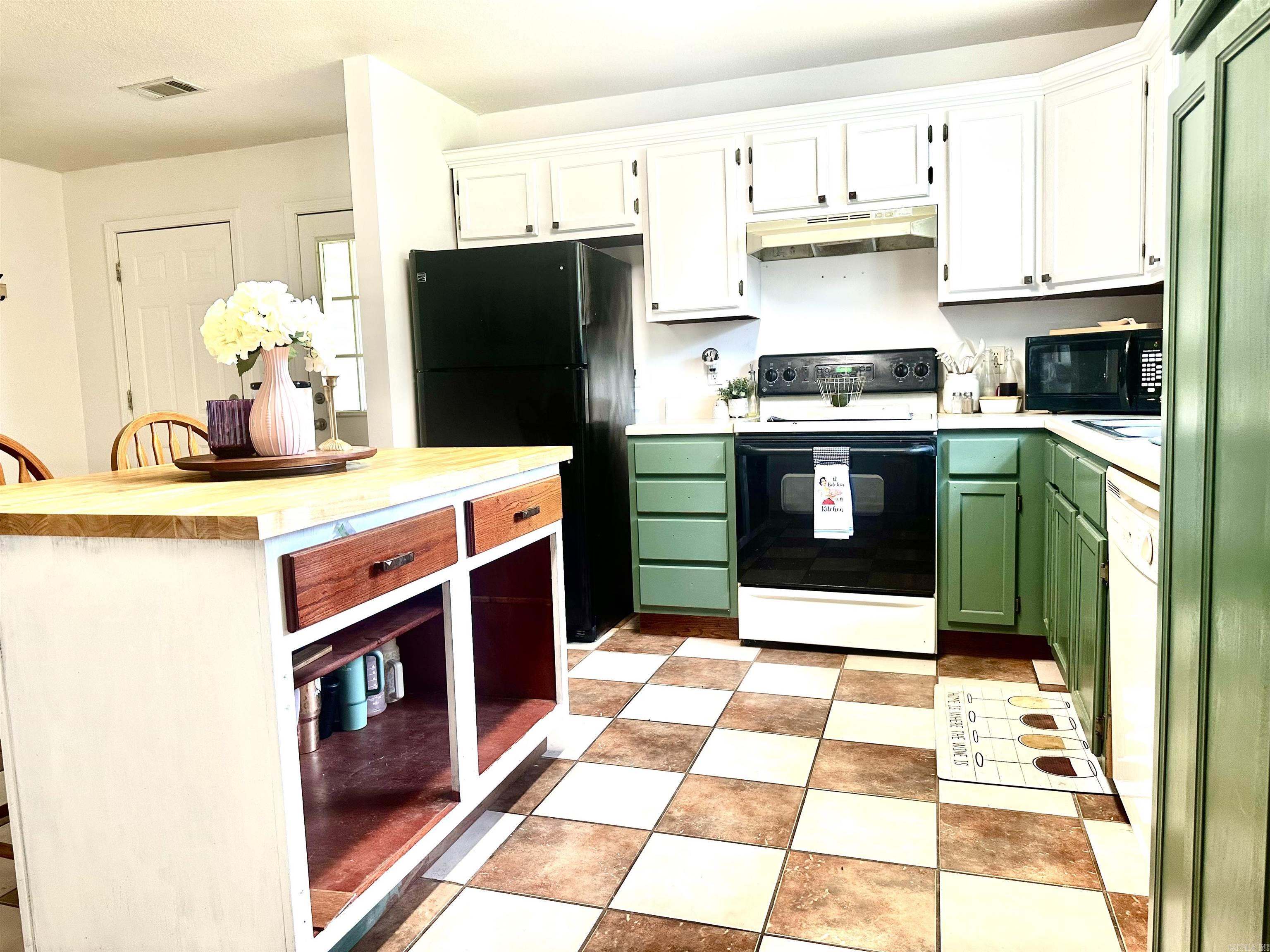 2705 N 4 1/2  Paragould, AR