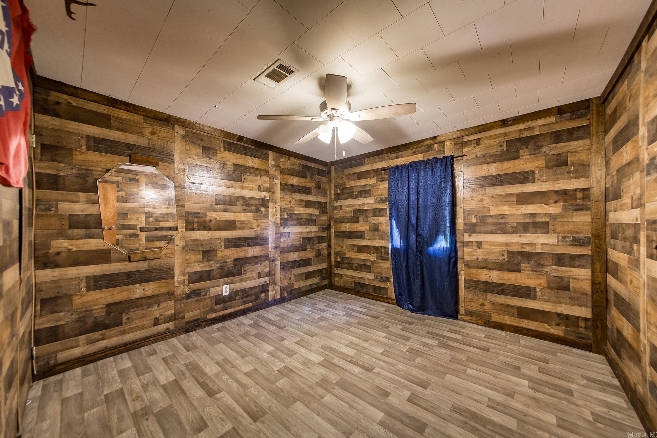 15639 Livesay  Des Arc, AR