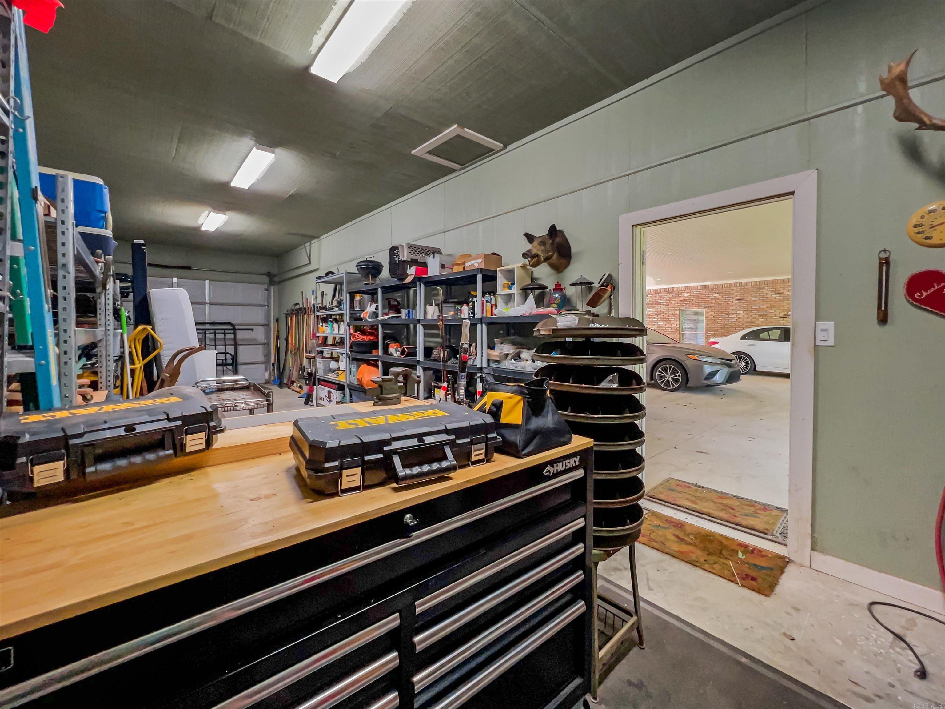 118 W Hoskins  New Boston, AR