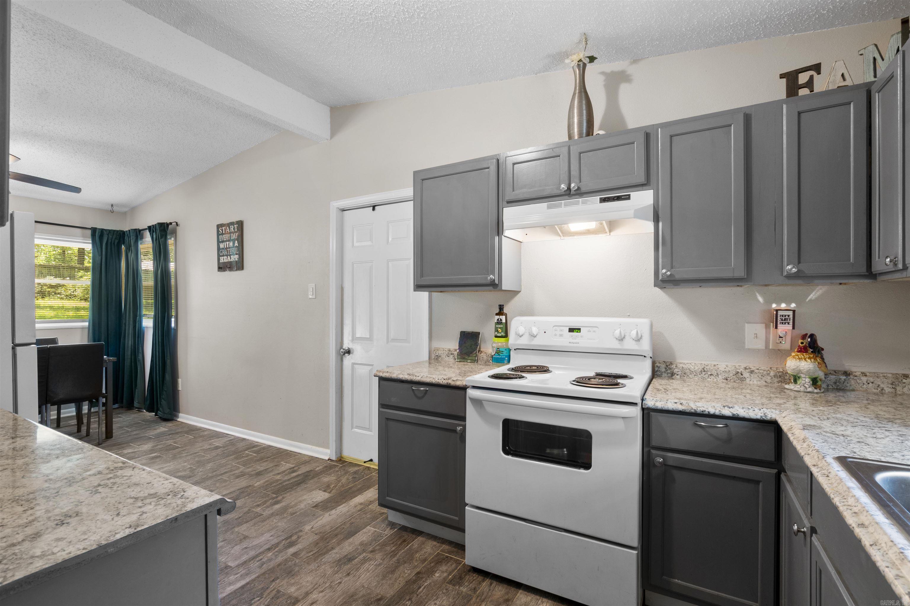 15 Westmont  Little Rock, AR