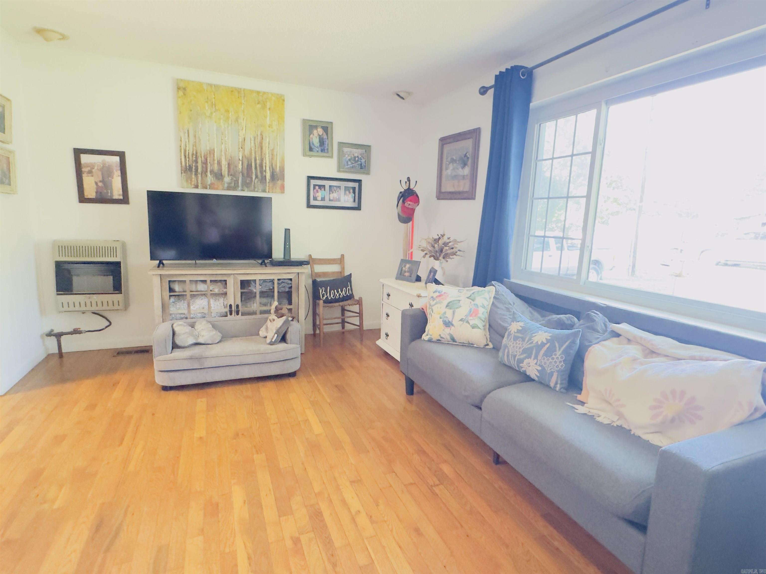 134 Tate Springs  Melbourne, AR