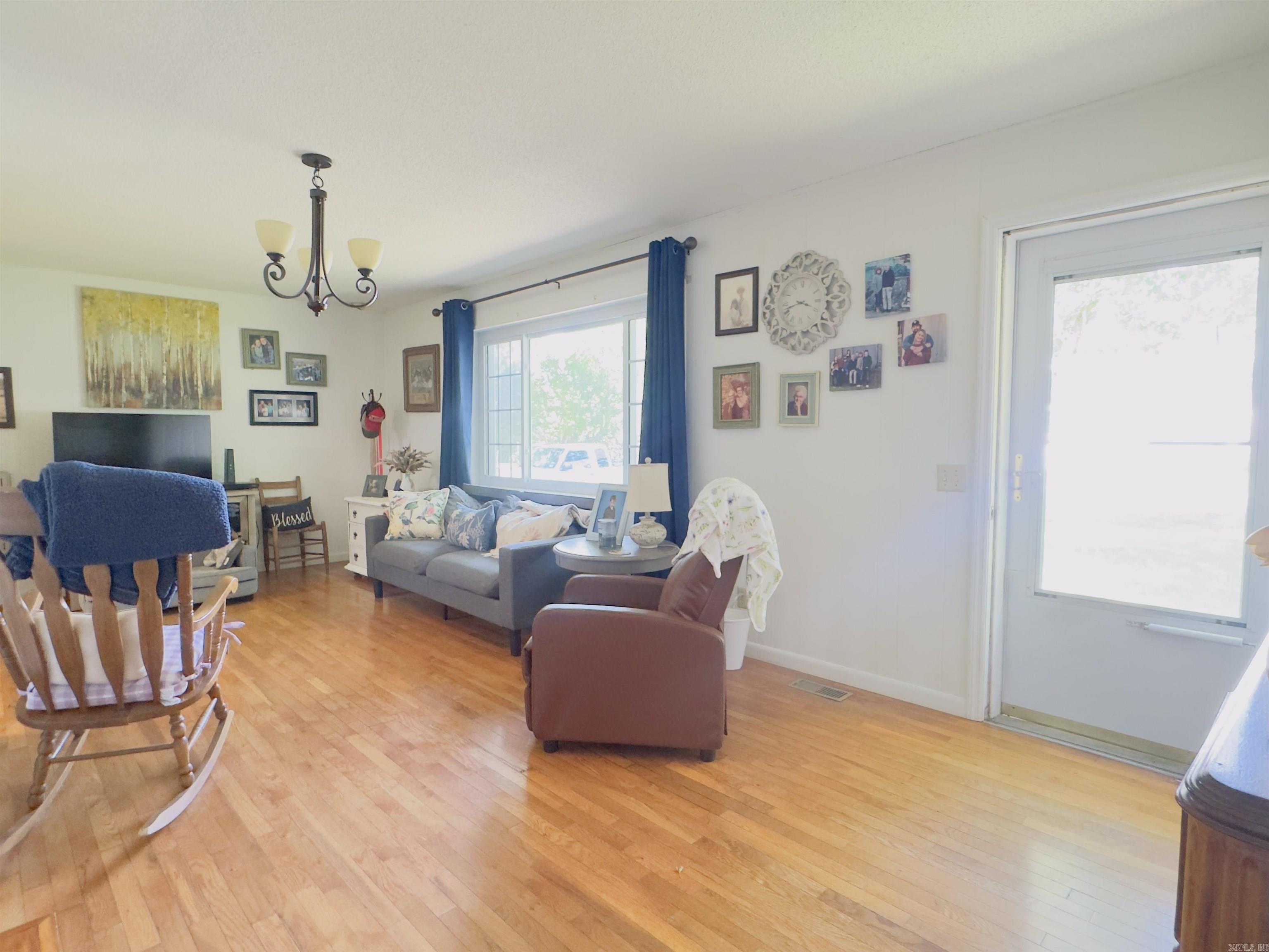 134 Tate Springs  Melbourne, AR