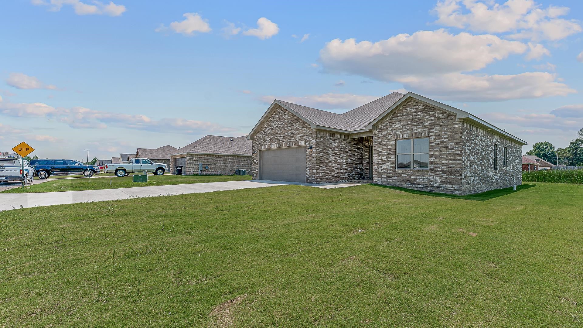 1241 Stella  Trumann, AR