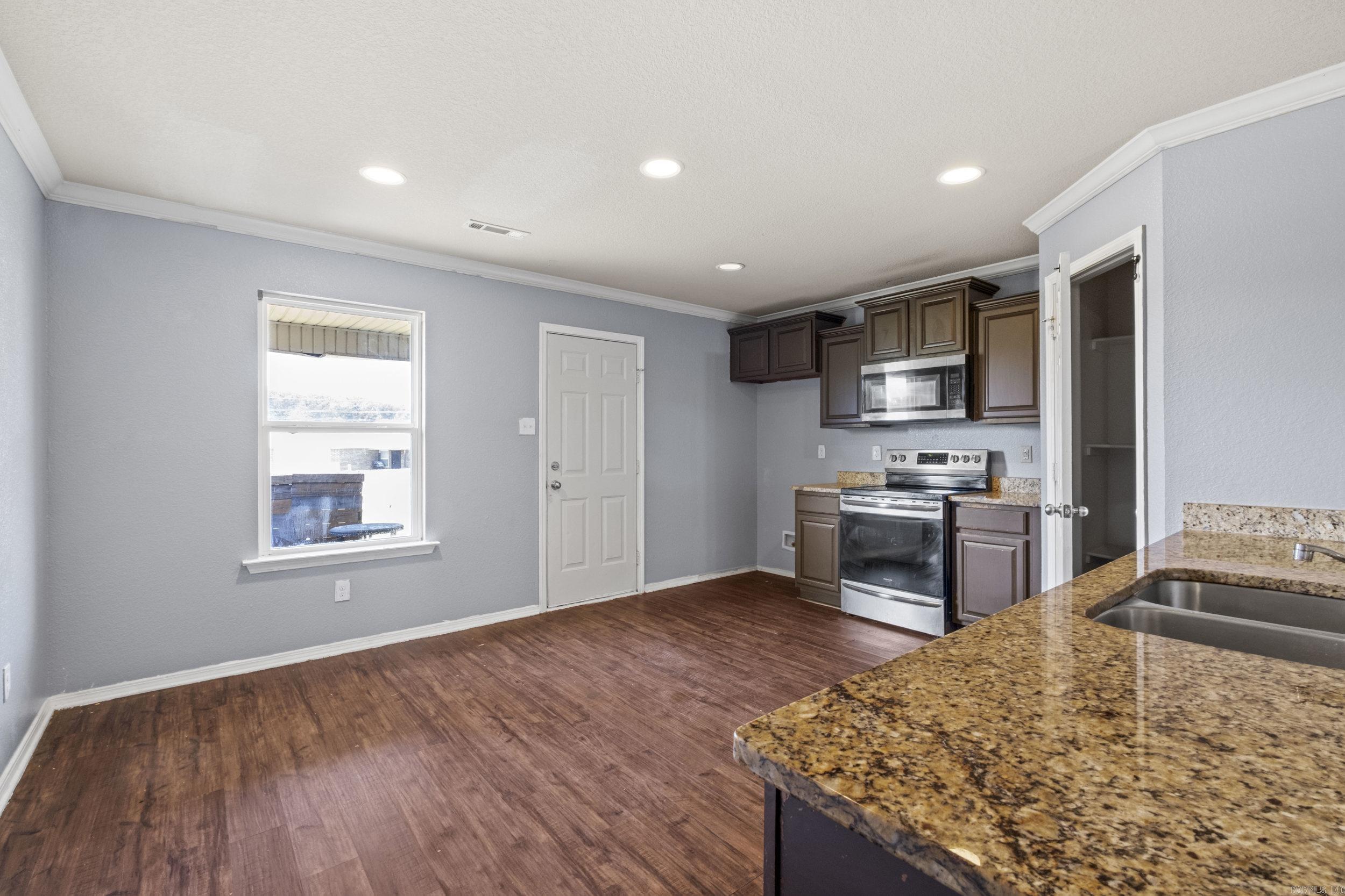 6532 Ridgemist Cv  North Little Rock, AR