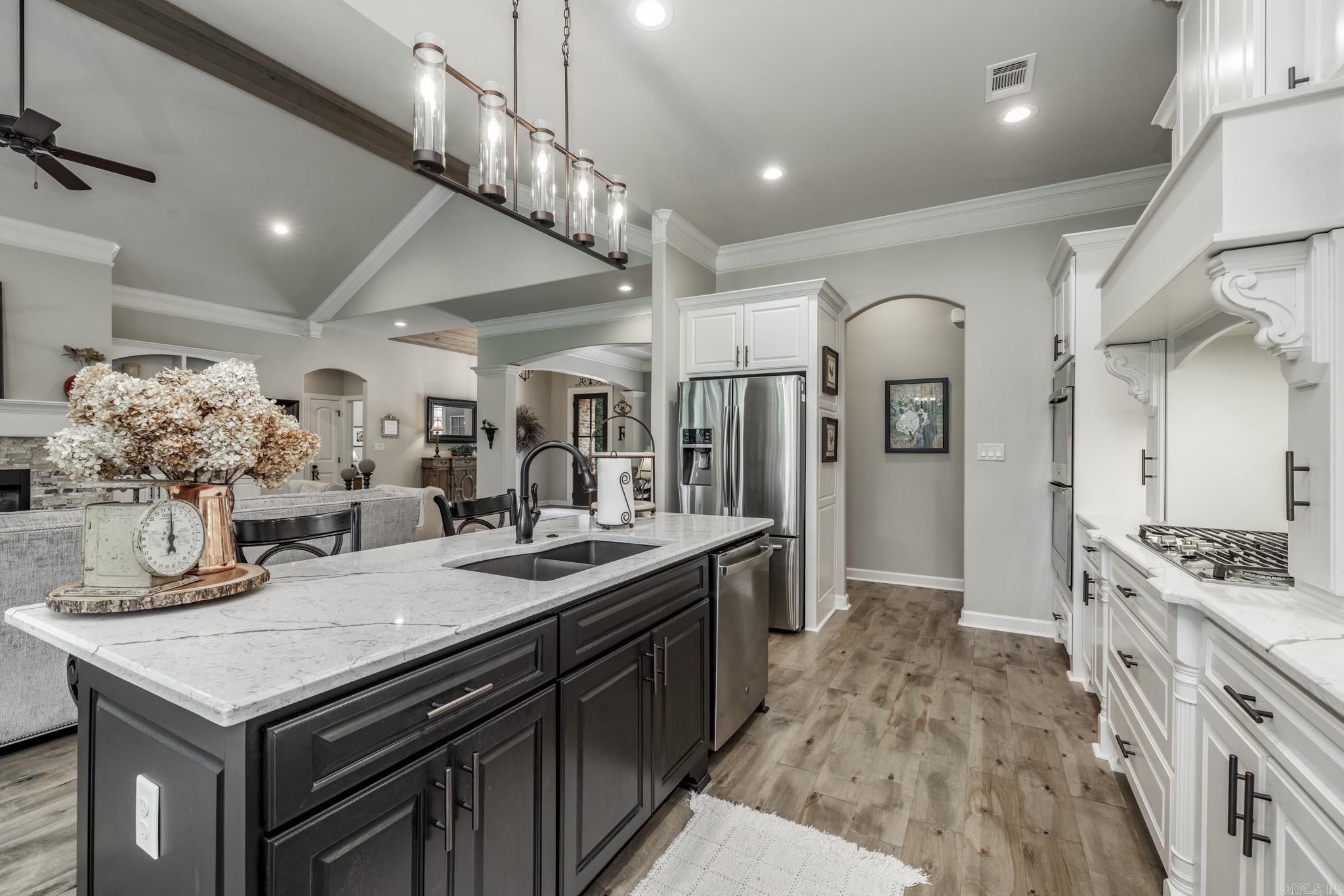 26 Fiero  Hot Springs Village, AR