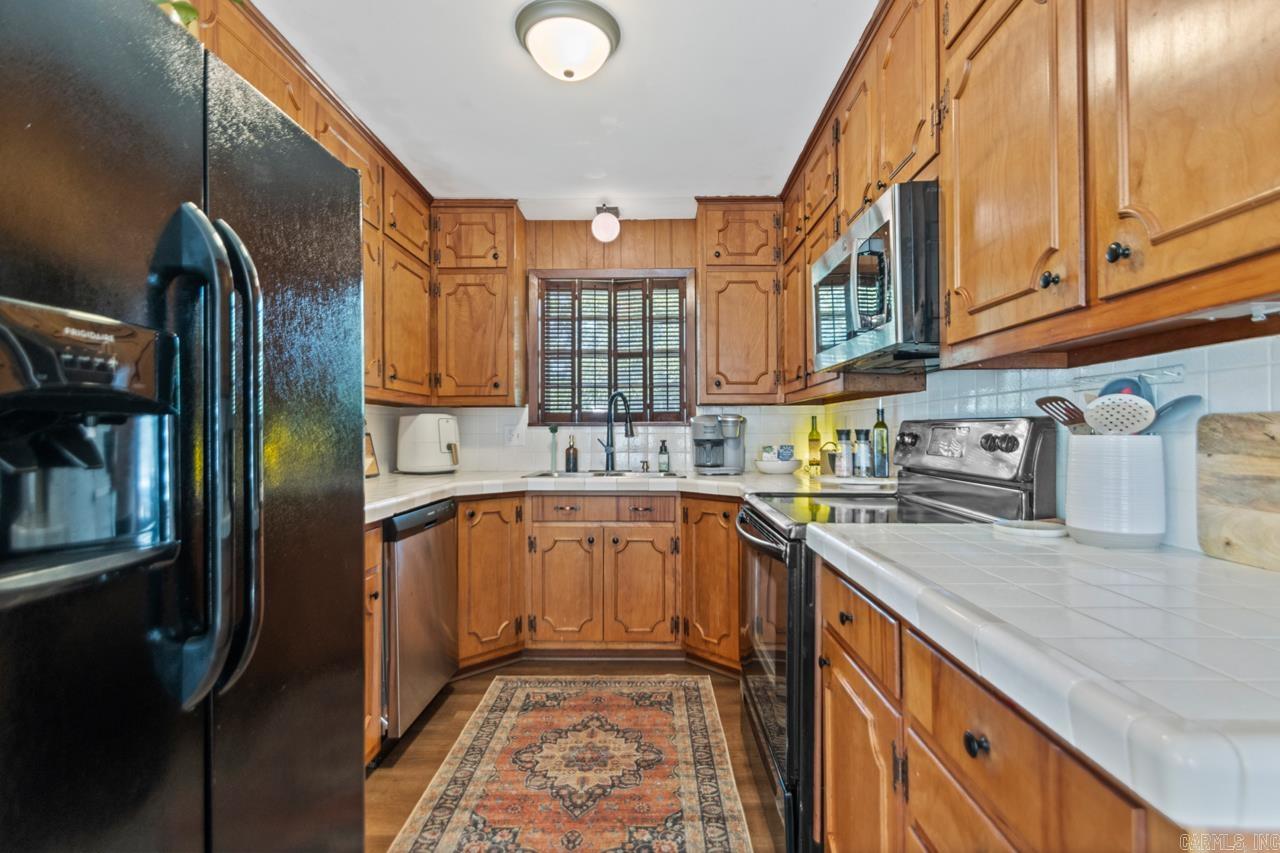 1920 W Arch  Searcy, AR