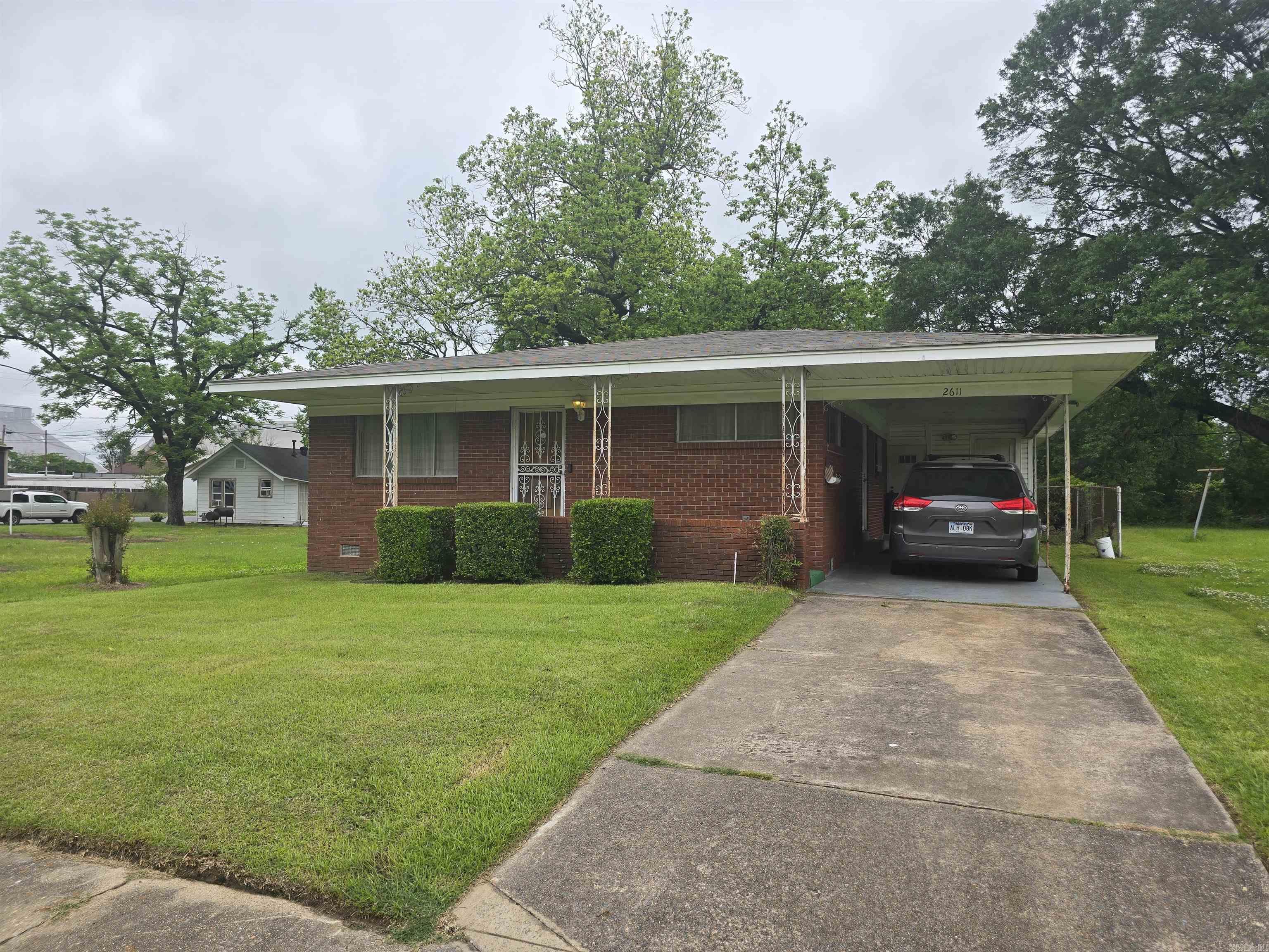 2611 E 2nd  North Little Rock, AR