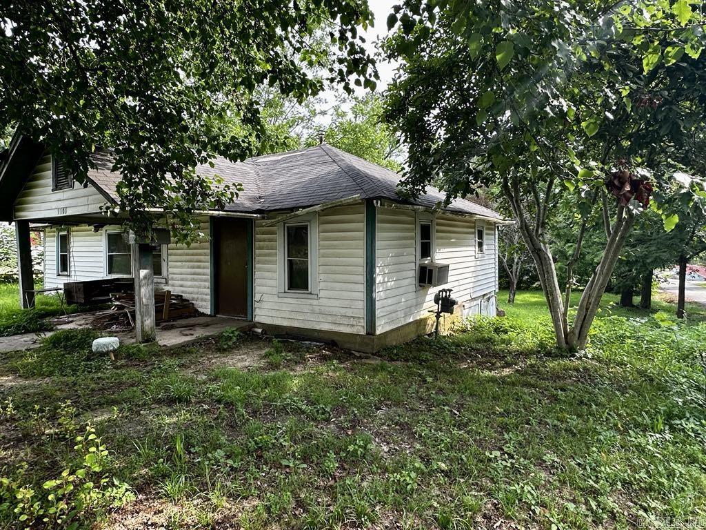 1101 S Ninth  Mena, AR