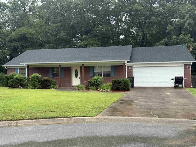 1008  Fox Ridge Drive  Benton, AR