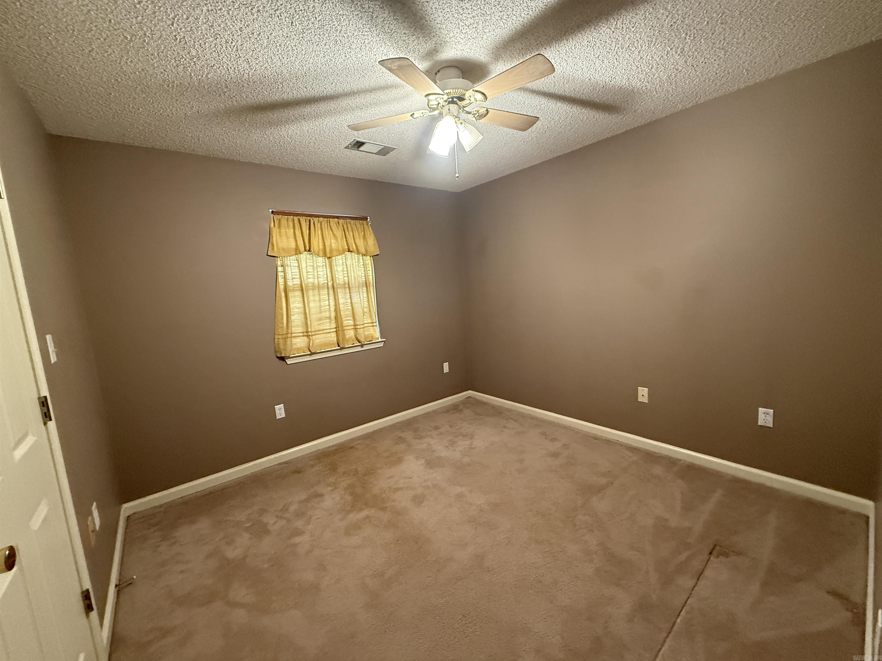 1008 Fox Ridge Drive  Benton, AR