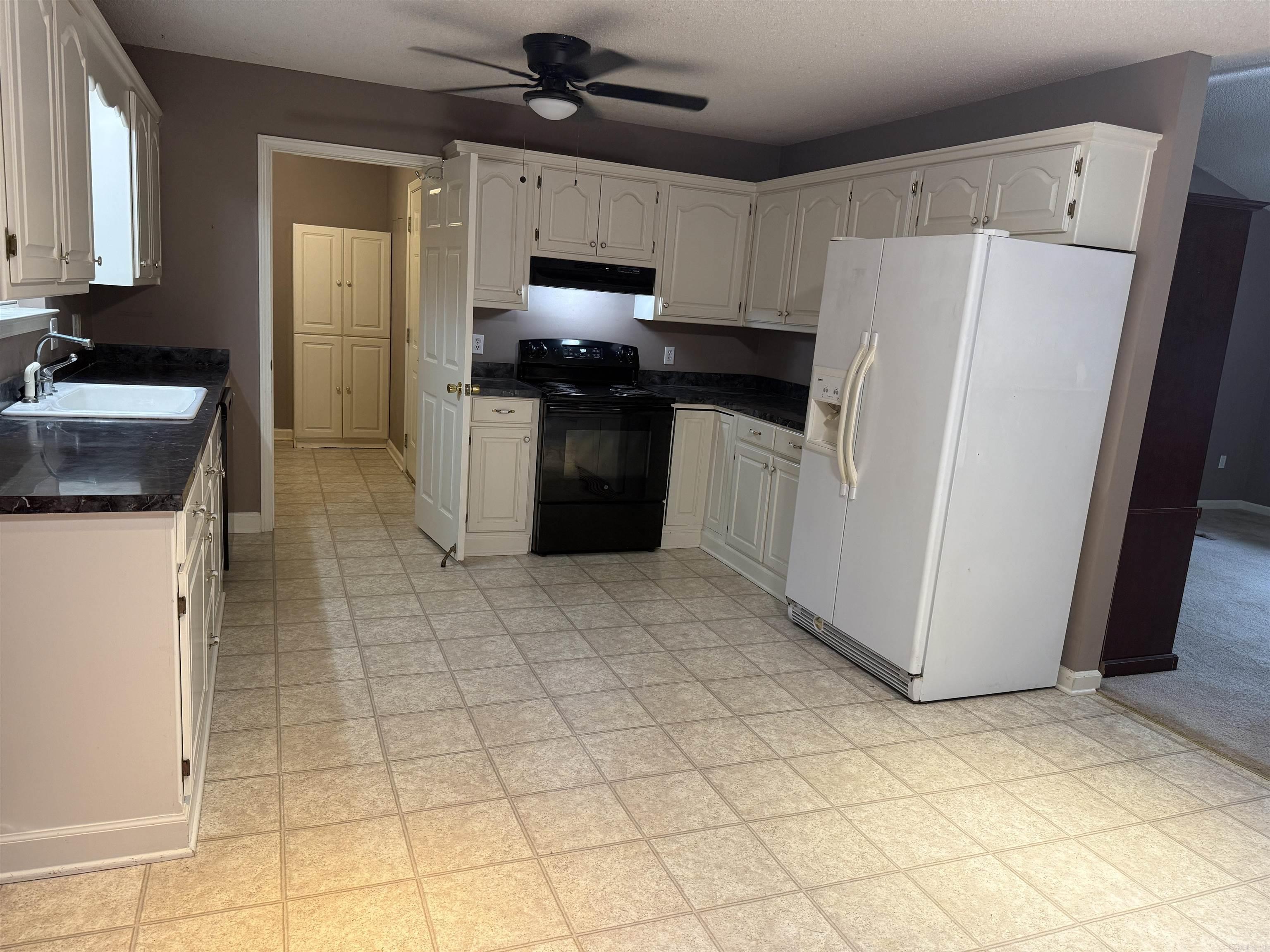 1008 Fox Ridge Drive  Benton, AR