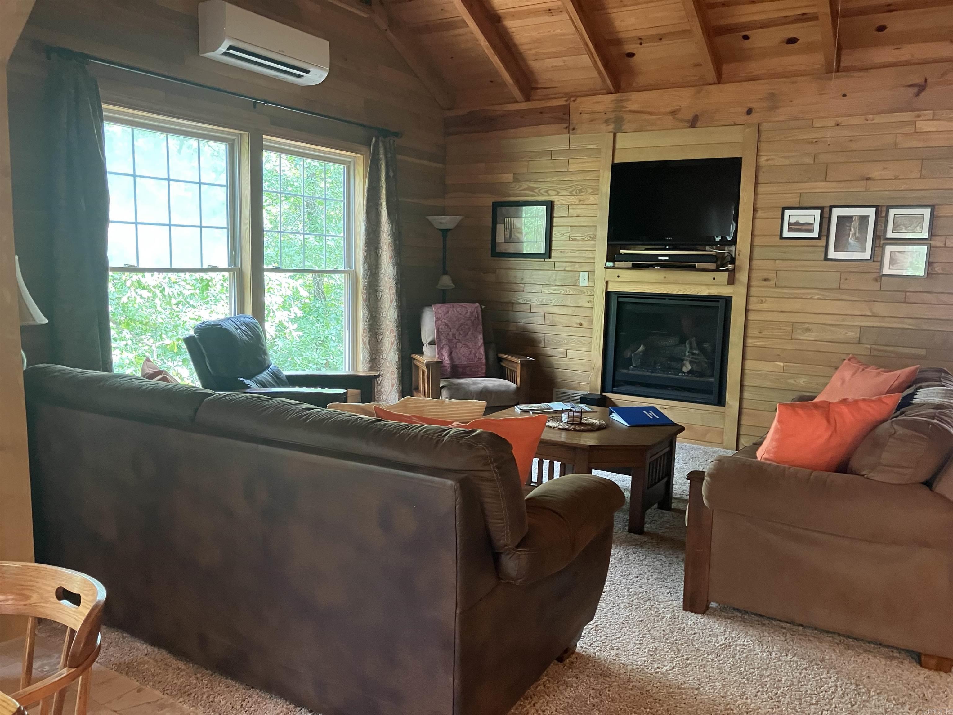 52 Rocky Shoals Road  Mount Ida, AR